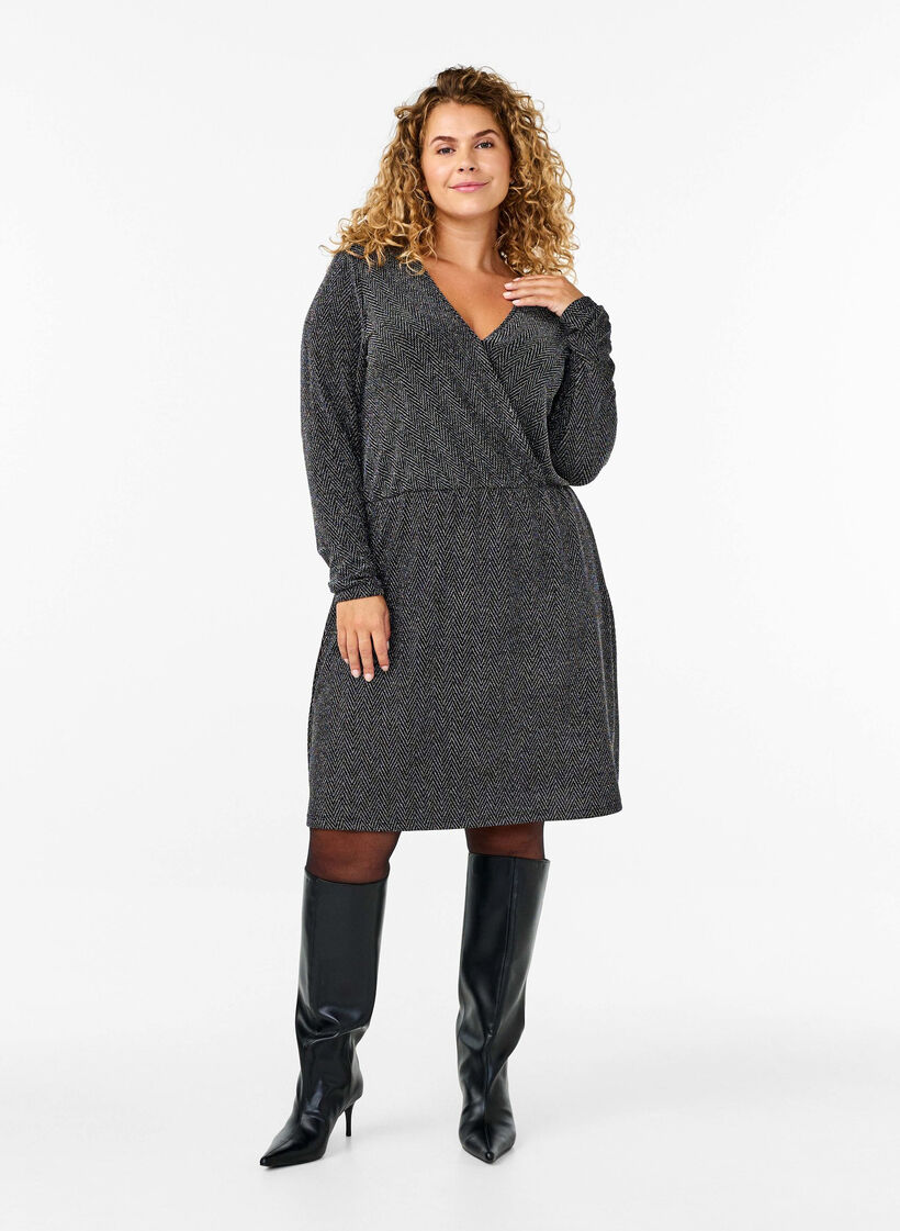 Robe pailletée avec motif en zigzag, Silver ZigZagShimmer, Model image number 2