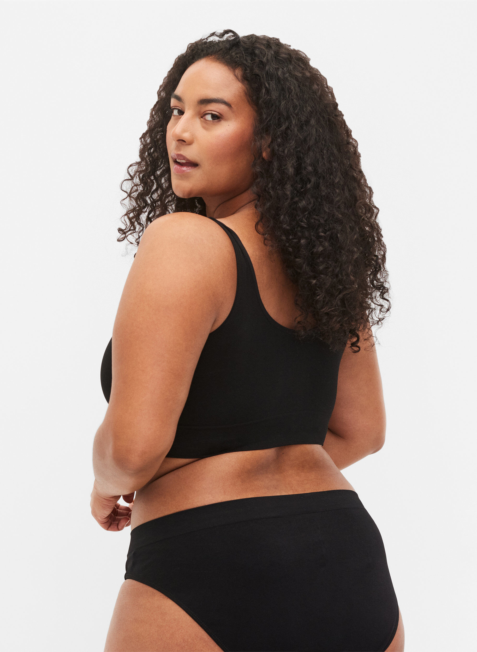 Zizzi Weicher BH ohne Wattierung, Schwarz, Model image number 2