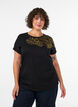 T-Shirt aus Baumwolle mit Blumenprint, Schwarz, Model image number 0