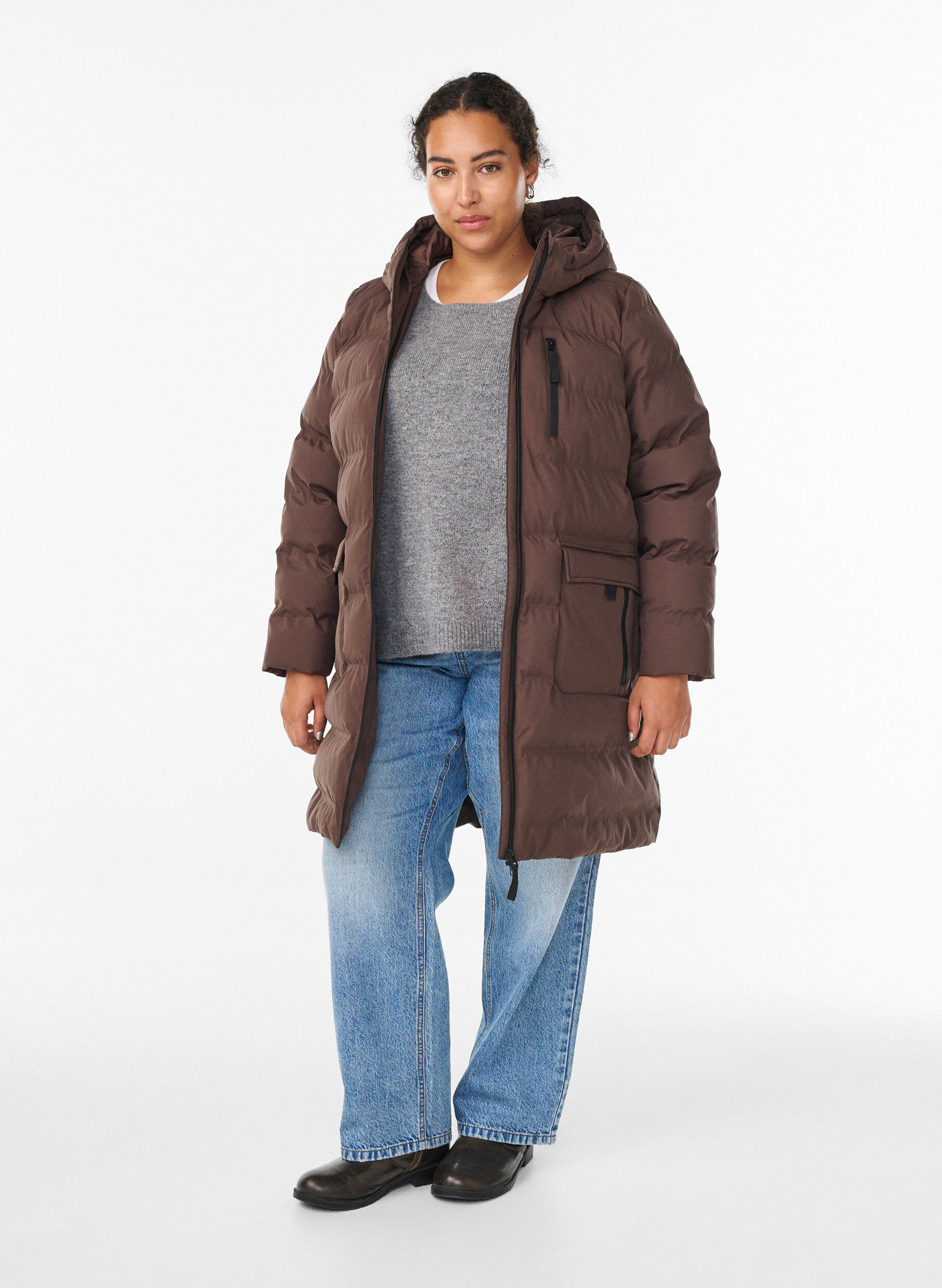 Zizzi Puffermantel mit Kapuze und Taschen, Braun, Model image number 1