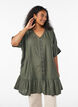Tunique en viscose avec boutons et ourlet &agrave; volants, Vert, Model image number 0