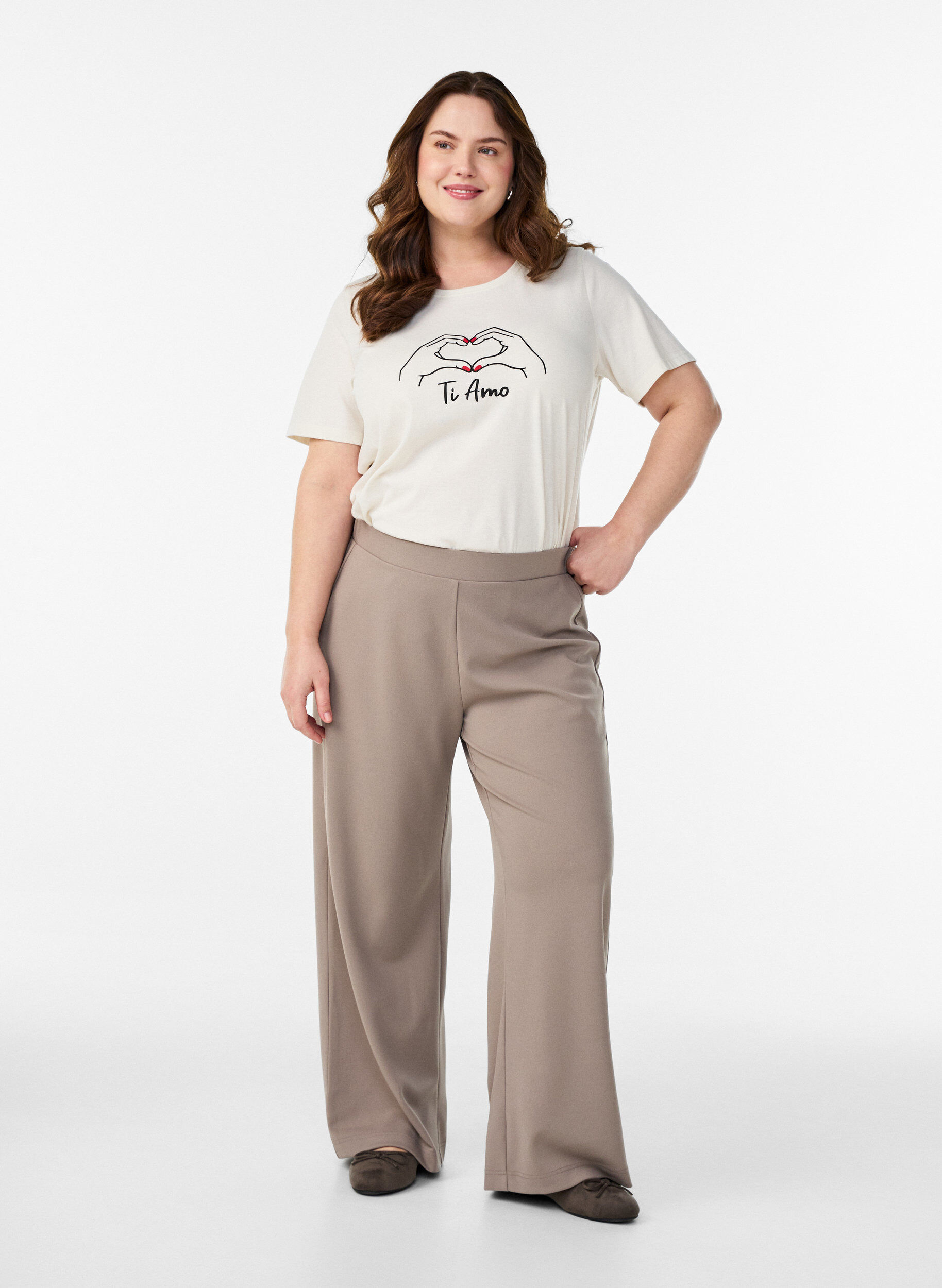 Zizzi T-Shirt mit Print, Wei&szlig;, Model image number 1