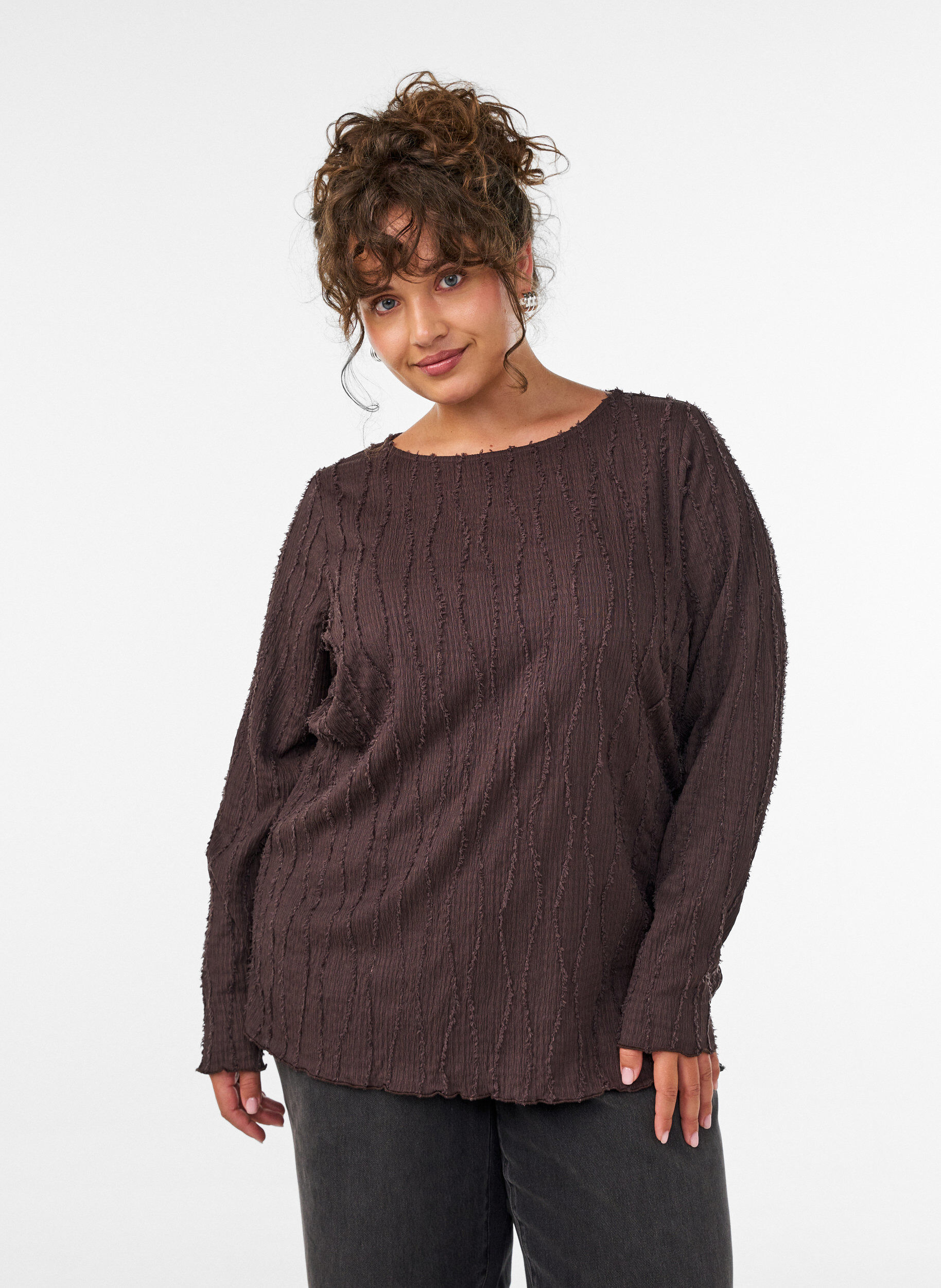 ZizziBlouse en jersey ondul&eacute;, Marron, Model image number 0