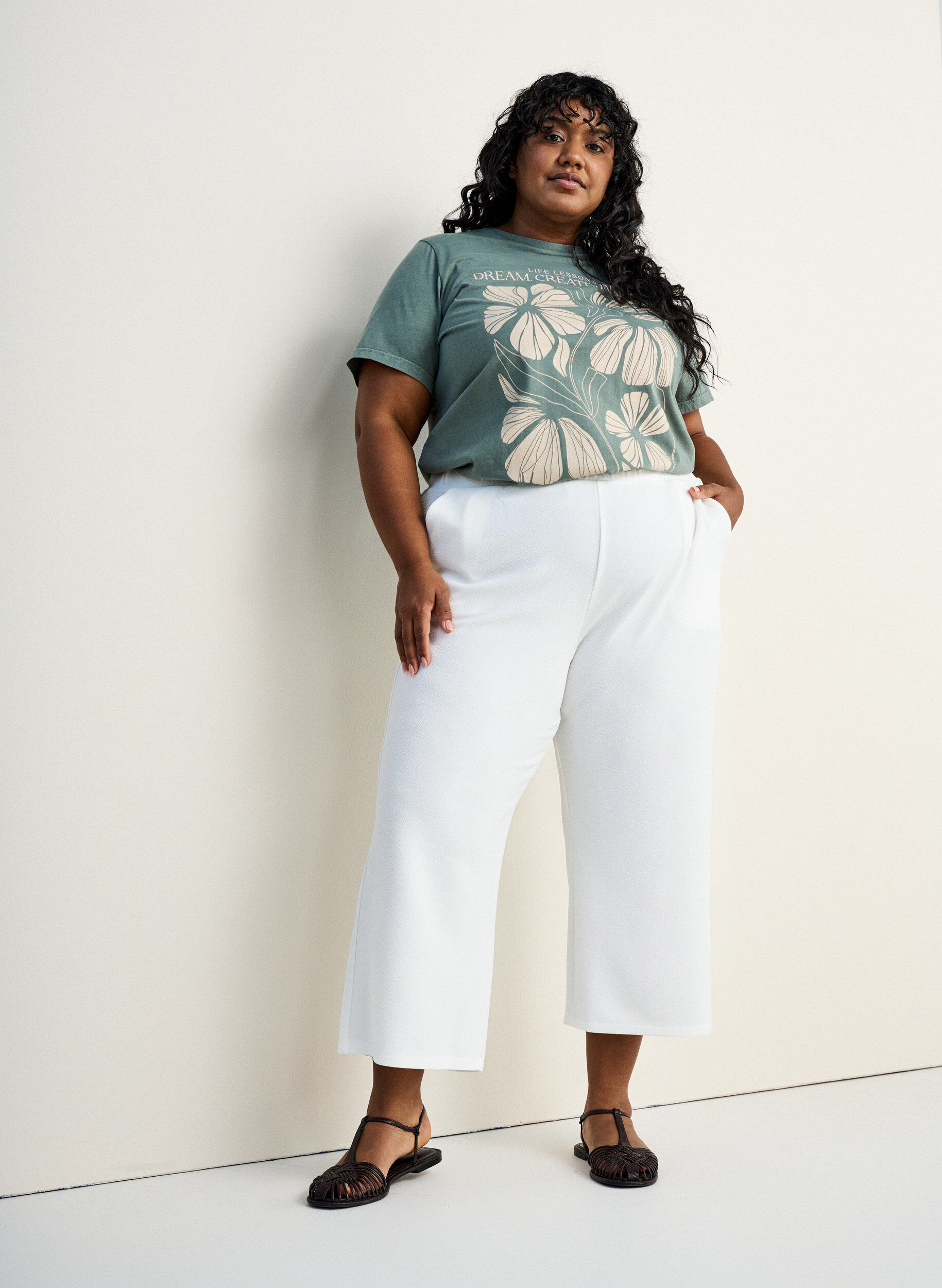 Zizzi Pantalon ample en longueur 7/8, Blanc, Image image number 0