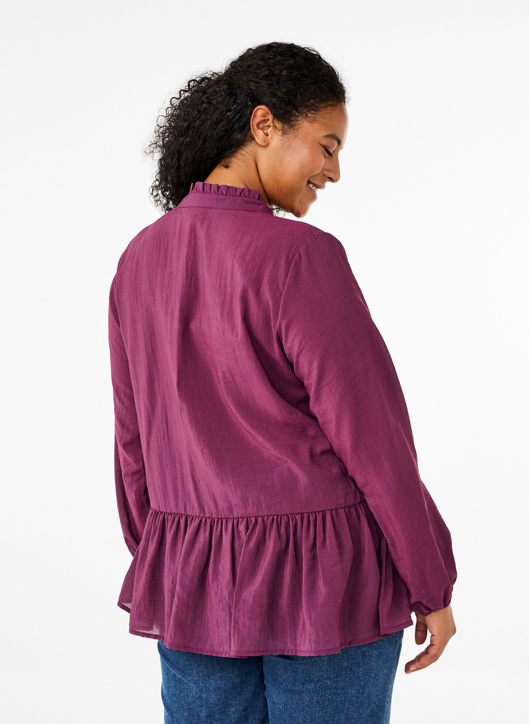 Zizzi  Viskosebluse mit Sch&ouml;&szlig;chen, Lila, Model image number 2