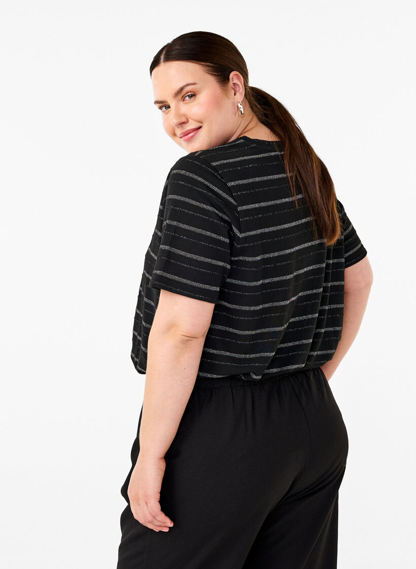 T-Shirt mit silbernem Glitter, Black w. Silver, Model image number 1