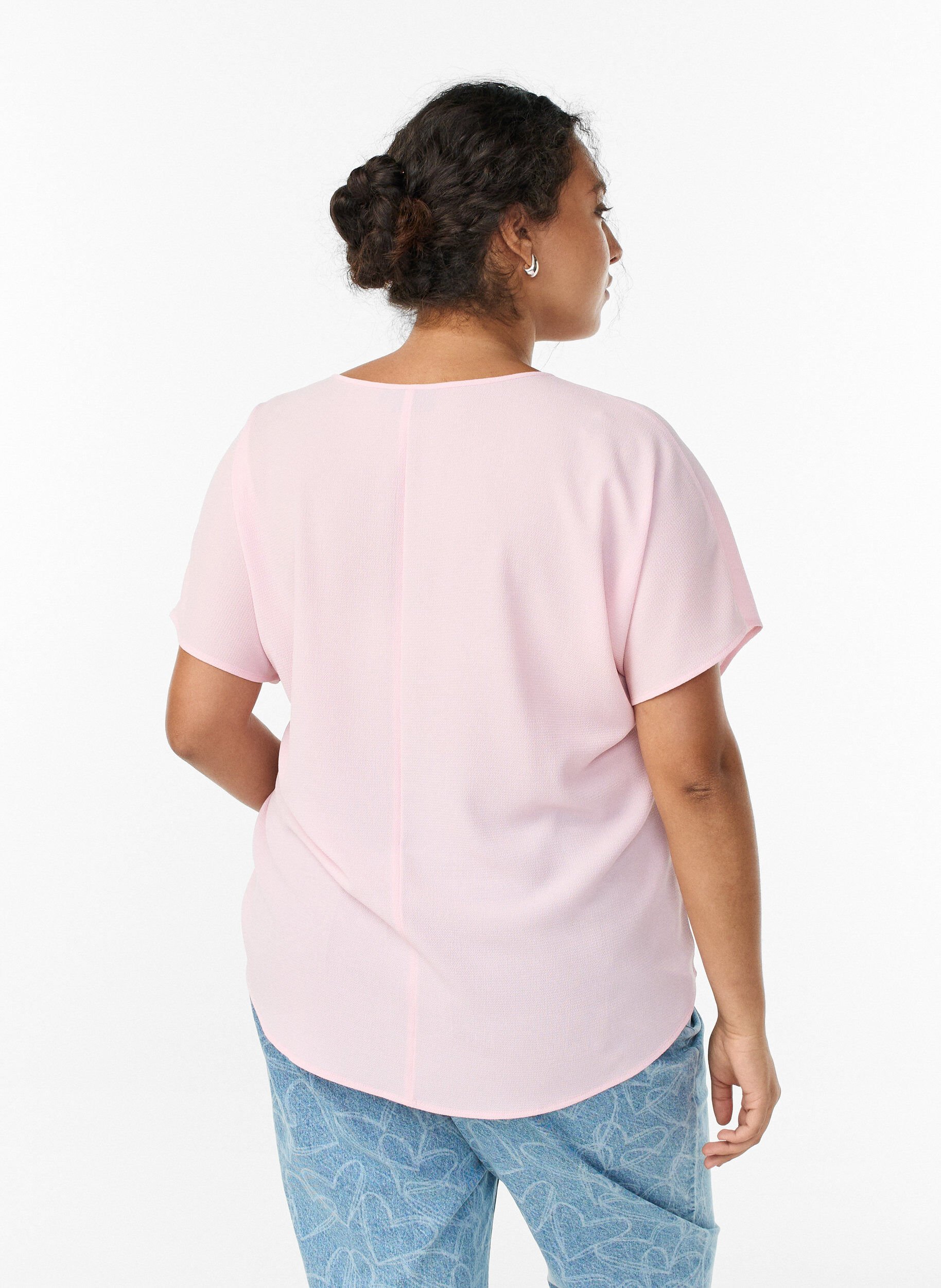 Zizzi Blouse &agrave; manches courtes et encolure ronde, Rose, Model image number 2