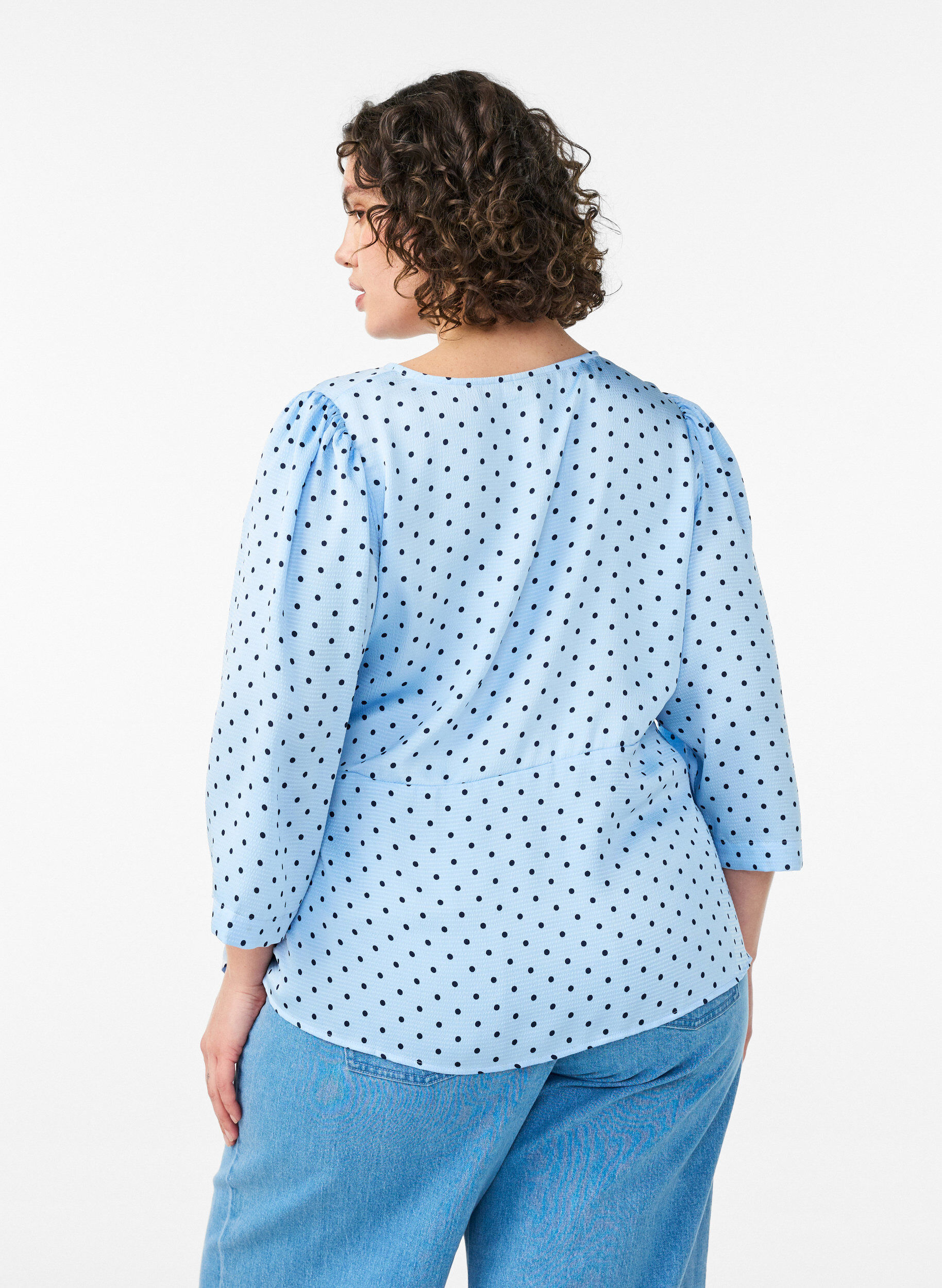 ZizziGepunktete Bluse mit Bindeband und 3/4-&Auml;rmeln, Blau, Model image number 2