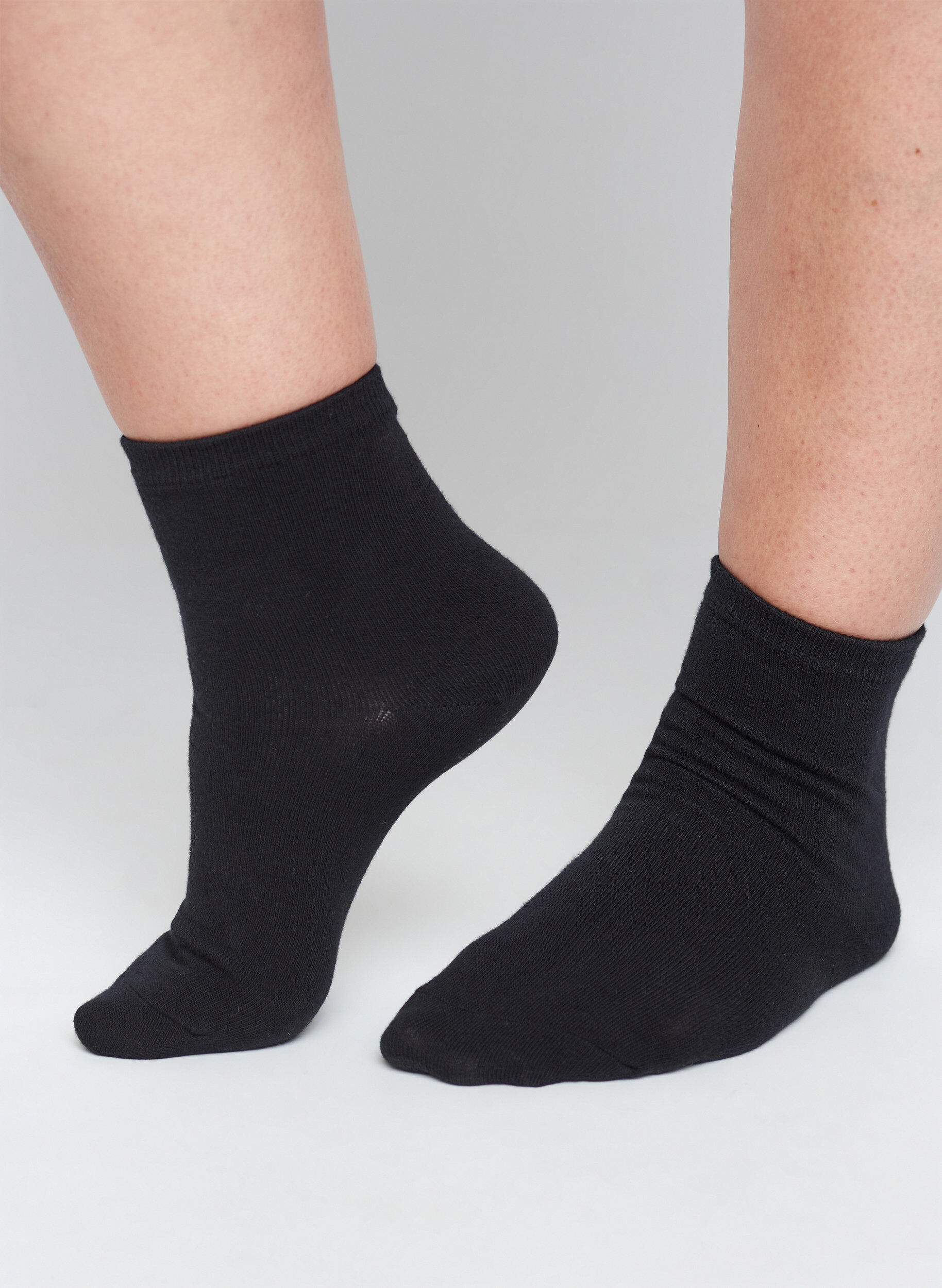 Zizzi Paquet de 5 chaussettes basiques, Black, Model image number 0