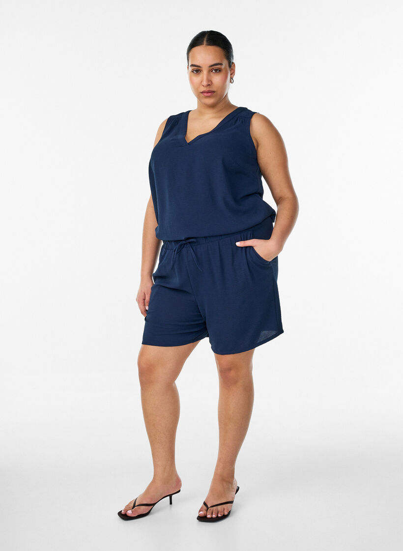 Kurze Hose mit Taschen und elastischem Bund, Blau, Model image number 1