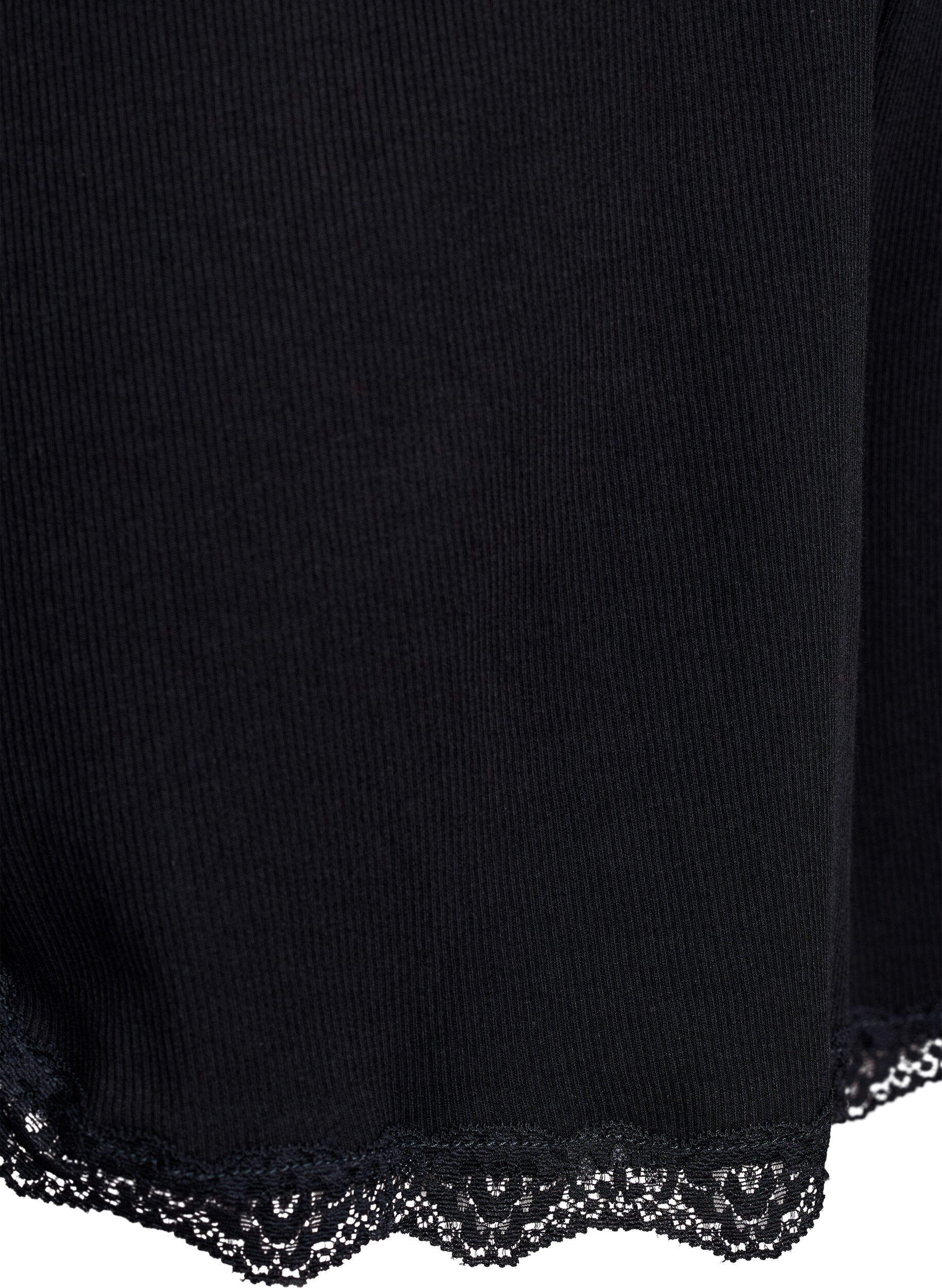 Zizzi Lockere Nachtshorts aus geripptem Material mit Spitzensaum, Schwarz, Packshot image number 3