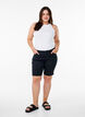 Short Emily coupe slim, taille classique, Noir, Model image number 1