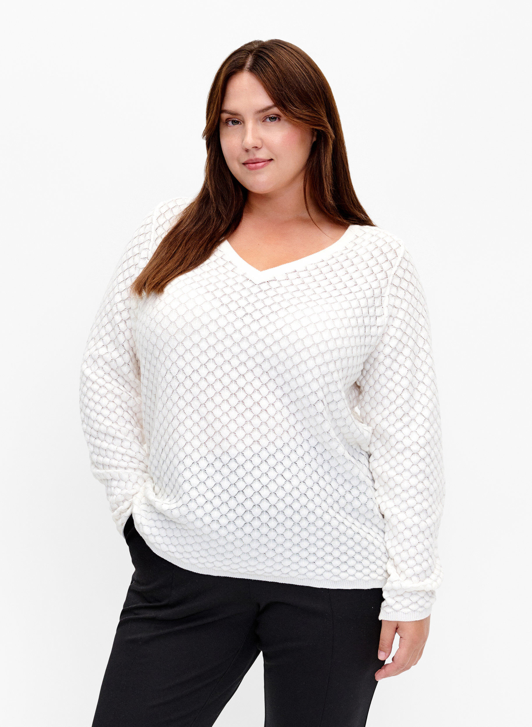 Zizzi Pullover mit Strukturmuster aus Bio-Baumwolle	, Cloud Dancer, Model image number 0