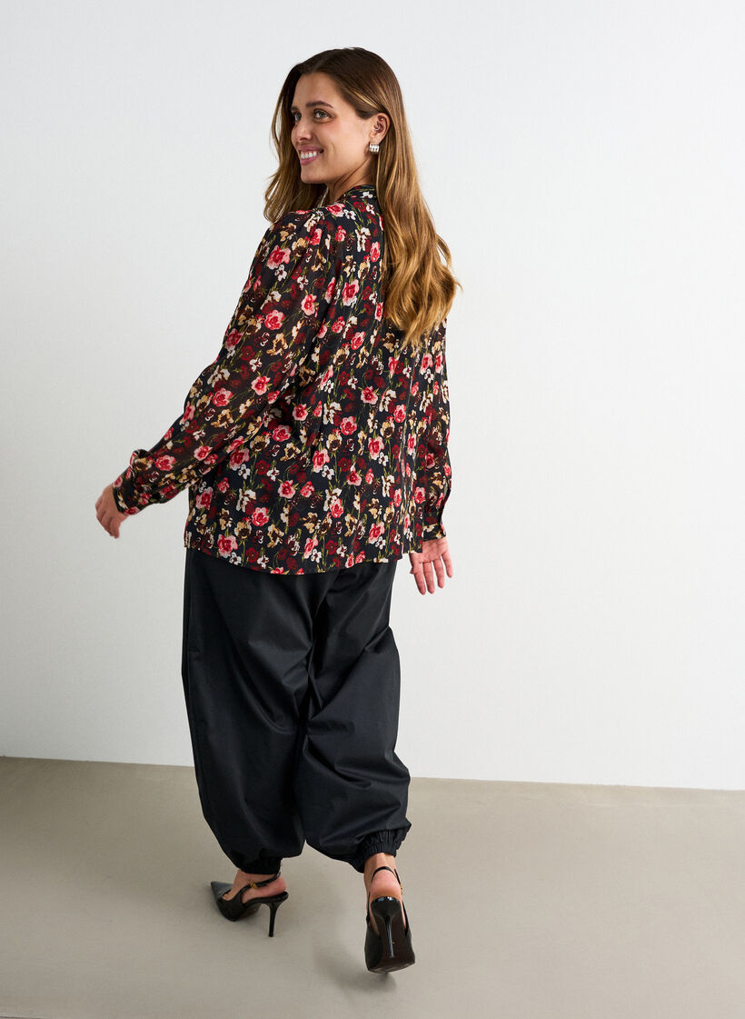 Blouse avec imprim&eacute; int&eacute;gral et patte de boutonnage courte, Rose, Model image number 2