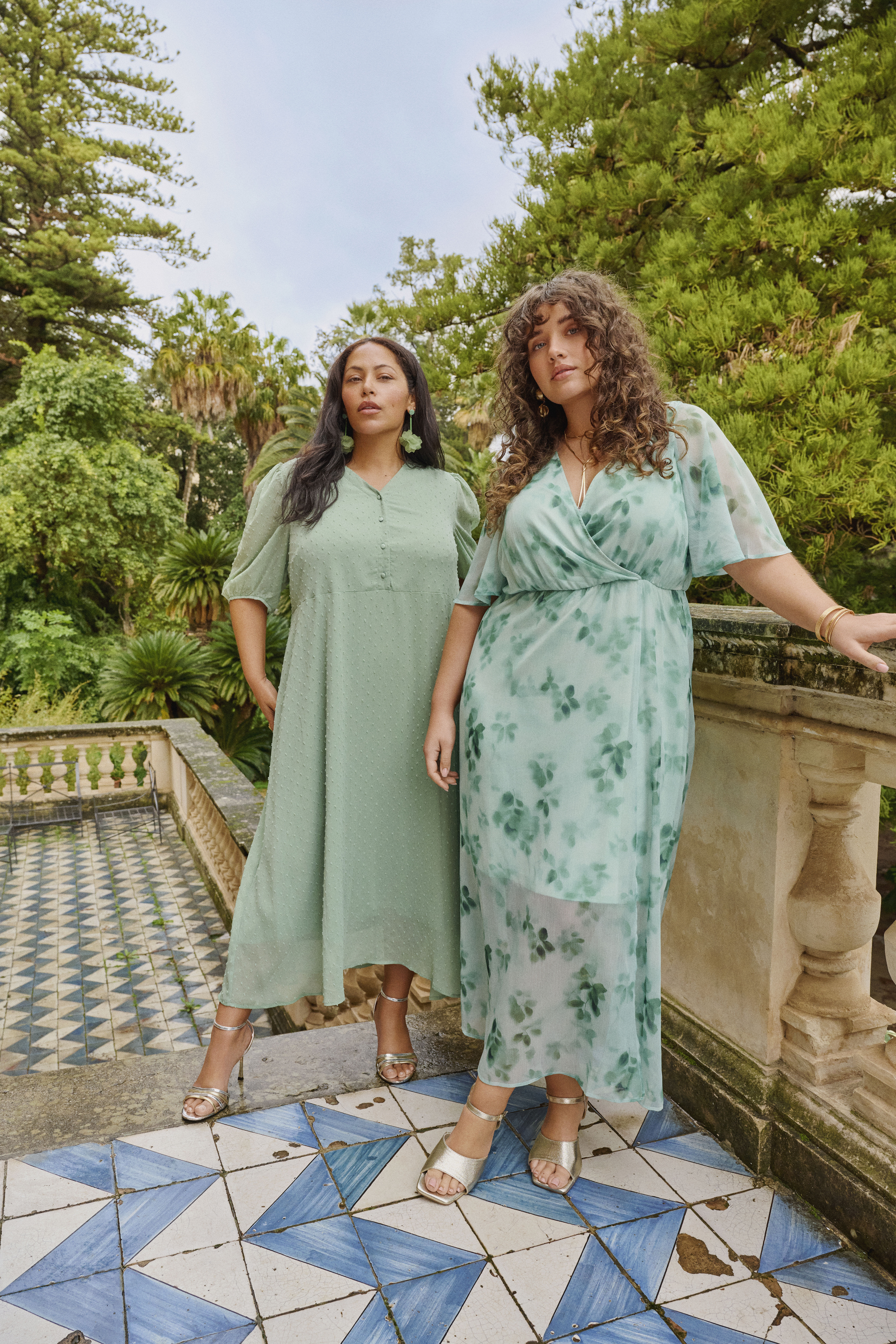 Zizzi Gr&uuml;nt&ouml;ne, , Model