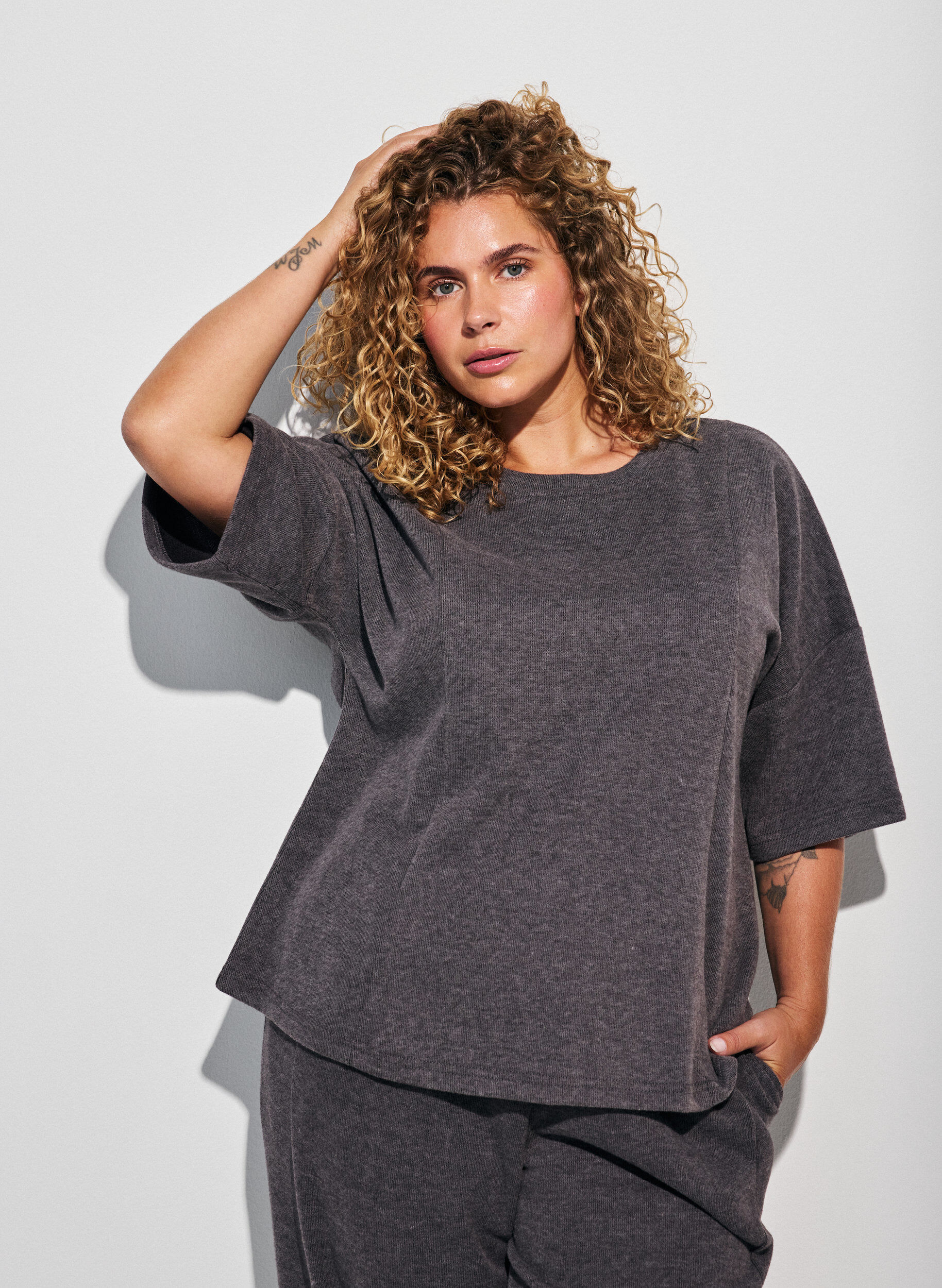 ZizziBluse in A-Linie aus Jersey mit ellbogenlangen &Auml;rmeln, Grau, Model image number 0