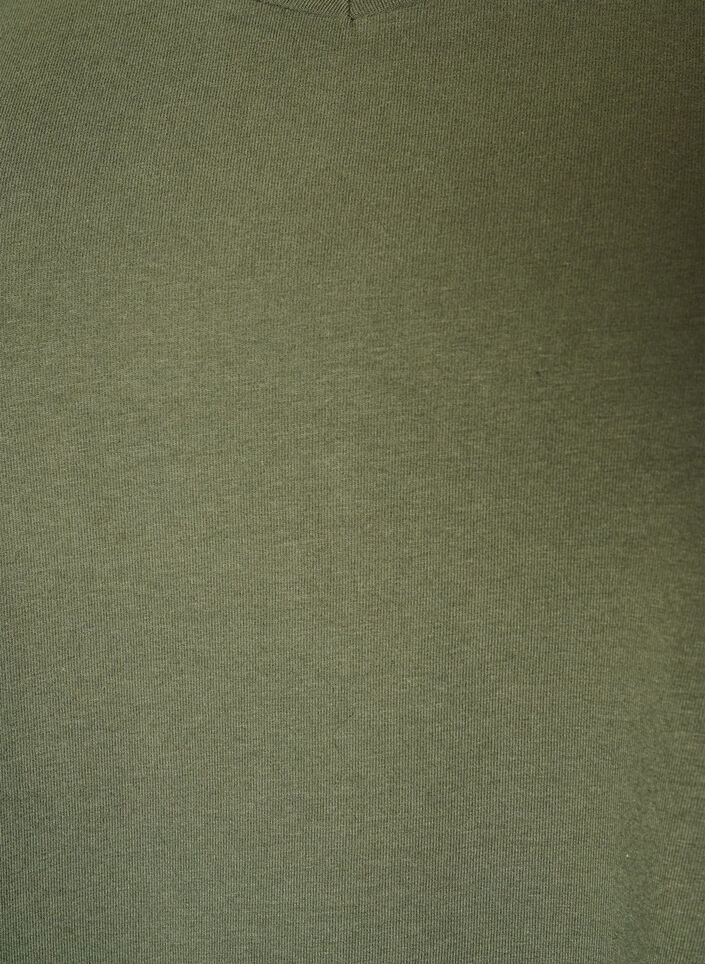 Unifarbenes Basic-T-Shirt aus Baumwolle, Gr&uuml;n, Packshot image number 2
