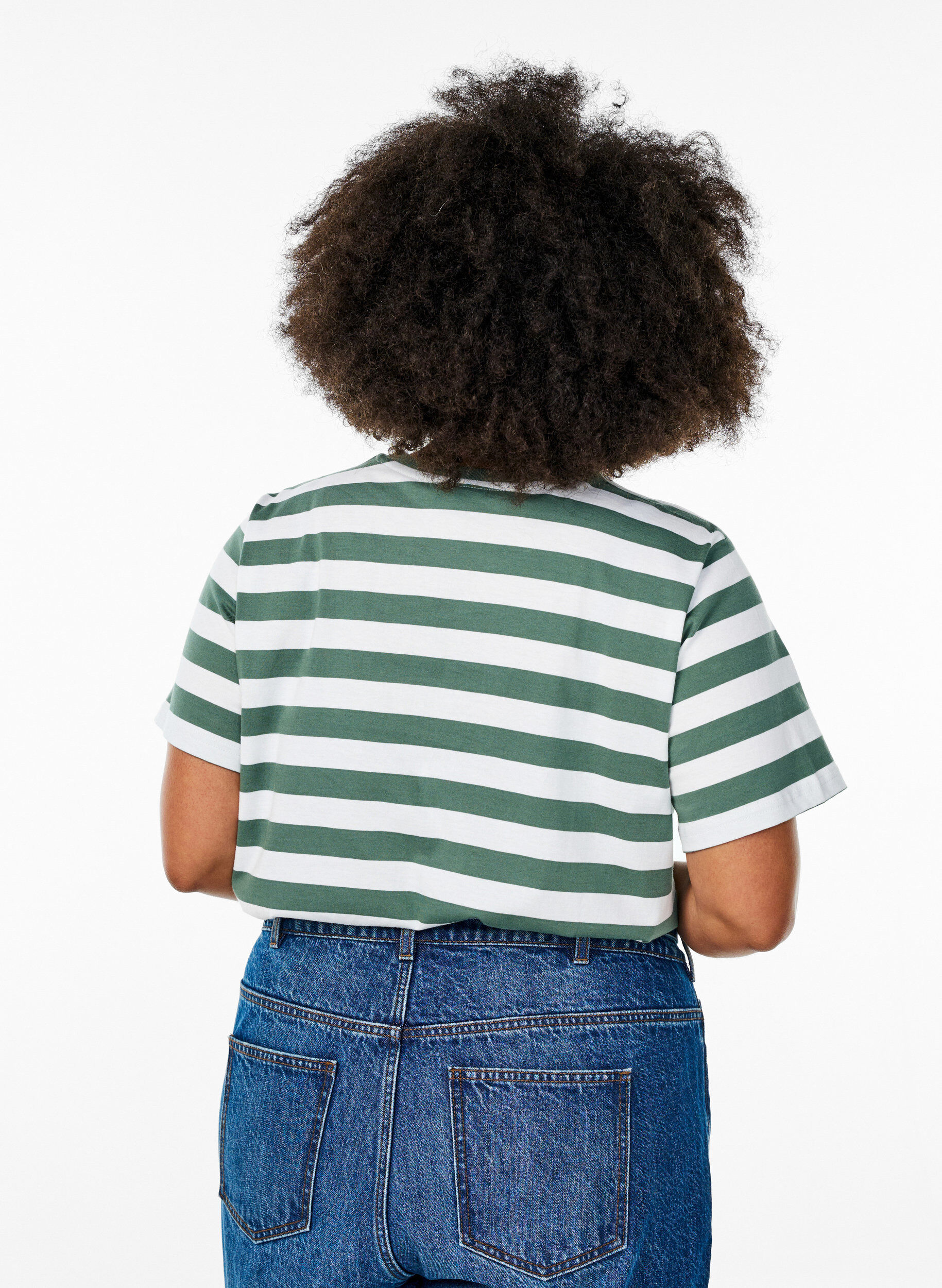 Zizzi T-shirt en coton biologique avec des rayures et du texte, Vert, Model image number 2