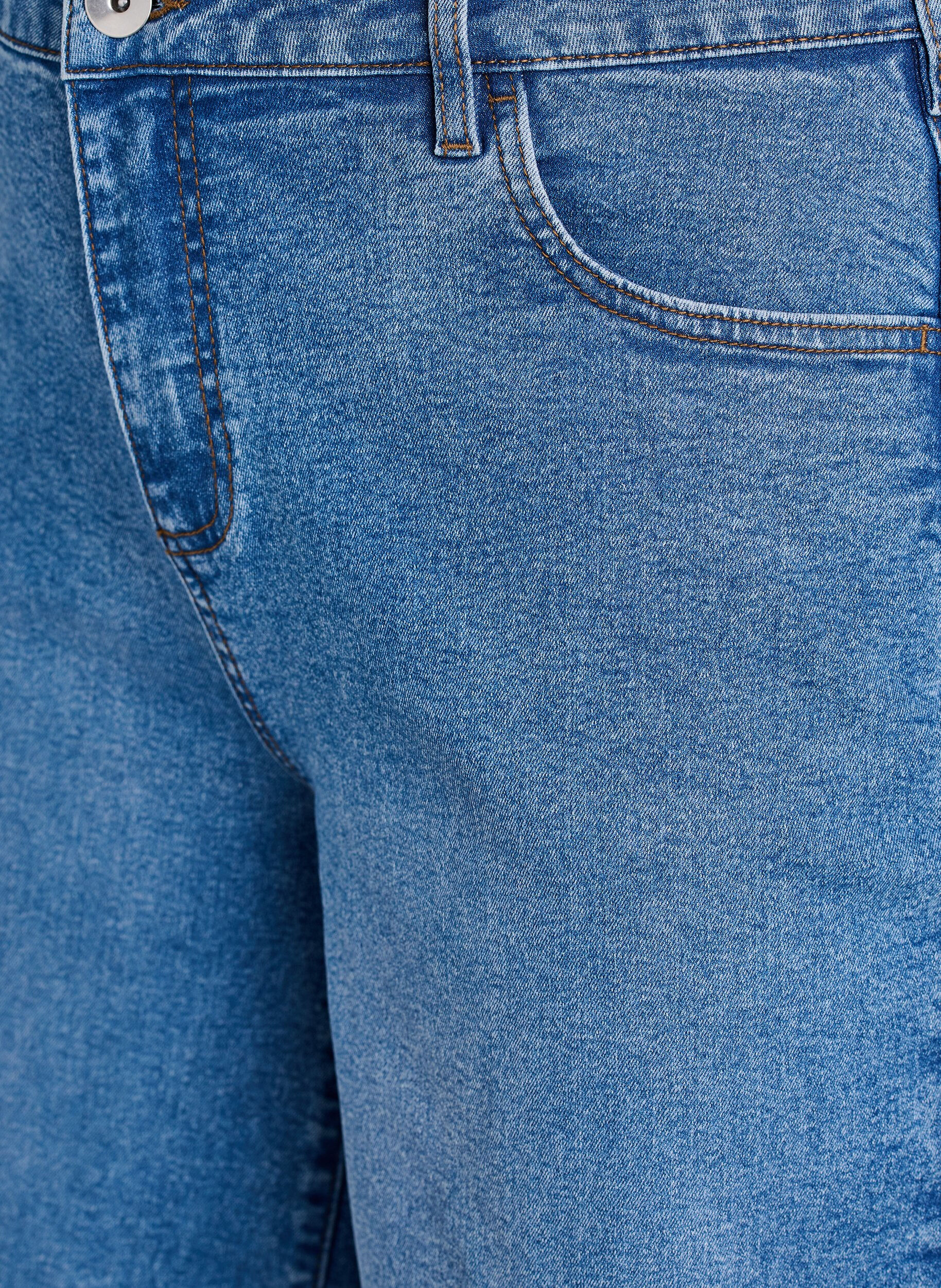 Zizzi Locker sitzende Jeansshorts mit hoher Taille, Blau, Packshot image number 2
