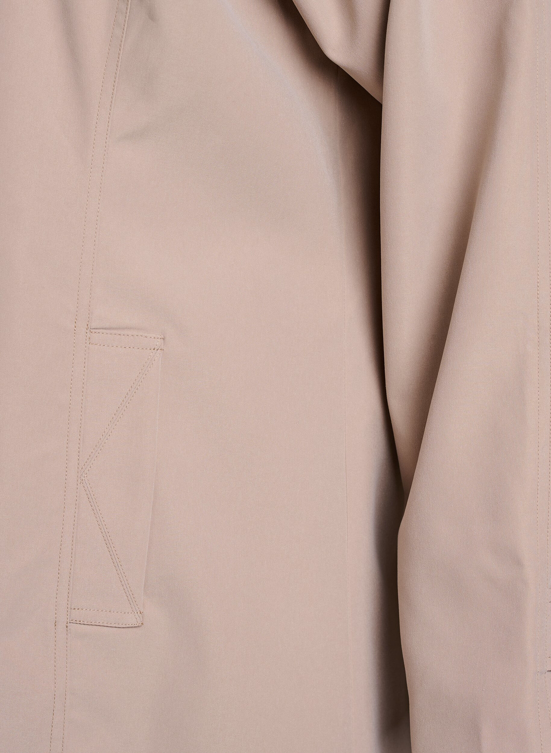 Zizzi Fr&uuml;hlingsjacke mit Kragen aus Wildlederimitat und verdeckter Knopfleiste, Beige, Packshot image number 3