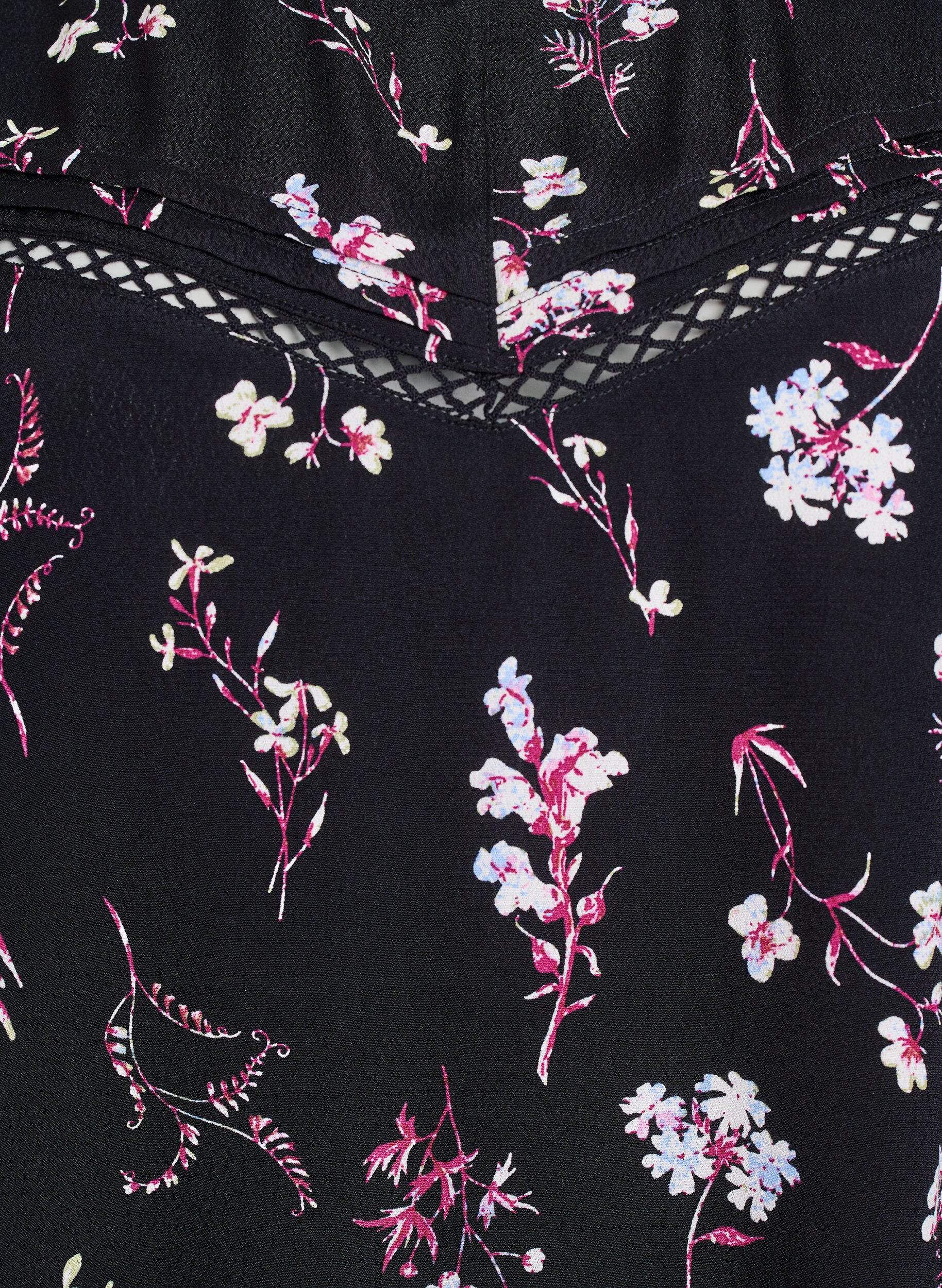 Zizzi Gebl&uuml;mte Bluse mit kurzen &Auml;rmeln, Schwarz, Packshot image number 2
