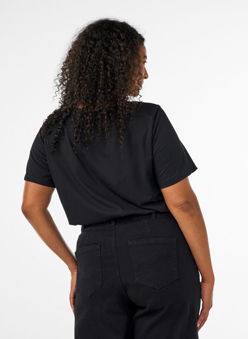 T-Shirt mit Print, Schwarz, Model image number 2