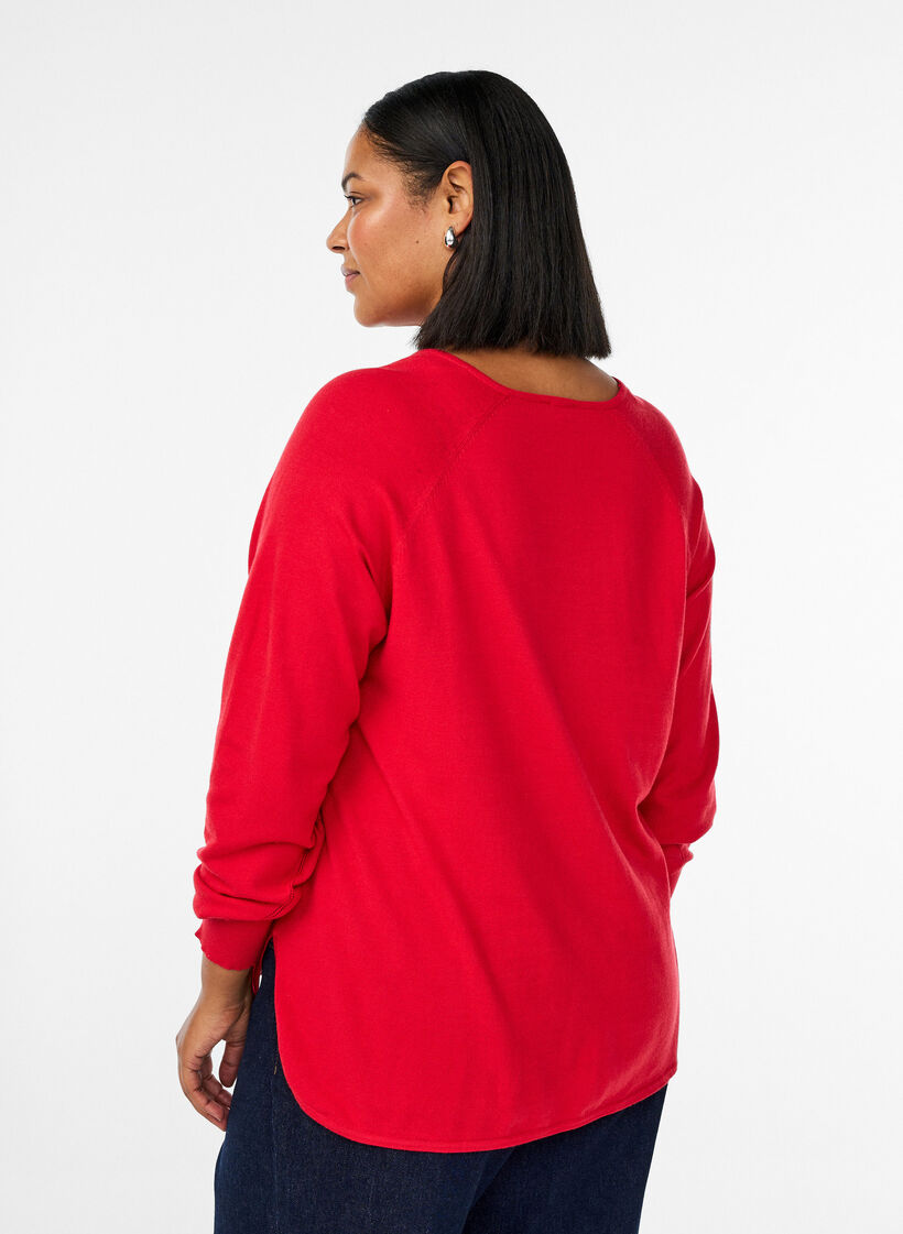 Blouse en fine maille avec col V et d&eacute;tail devant, Rouge, Model image number 2