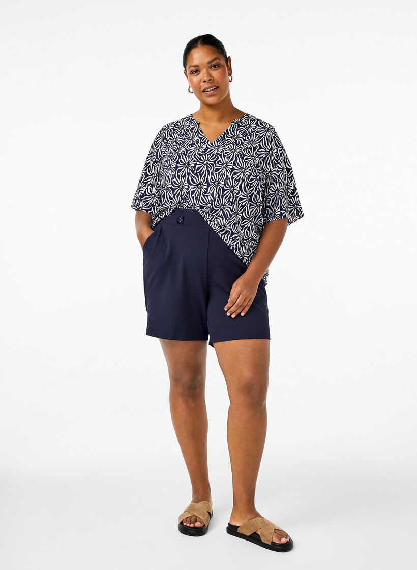 Bluse mit V-Ausschnitt und Blumendruck, White Blue Flower, Model image number 2