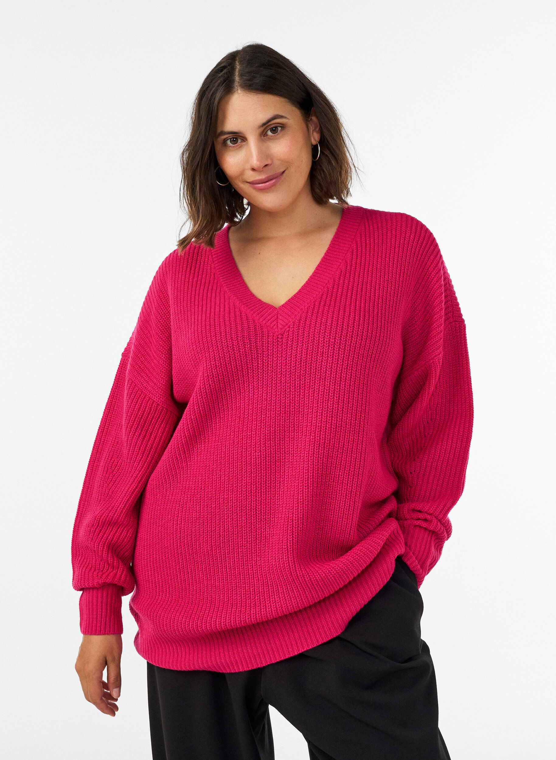 Lange Bluse aus Rippstrick mit V-Ausschnitt, Pink, Model