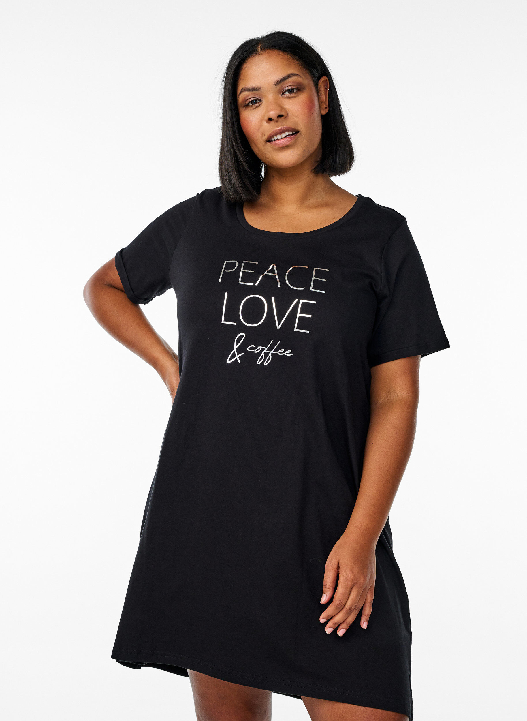 Chemise de nuit &agrave; manches courtes en coton biologique, Noir, Model