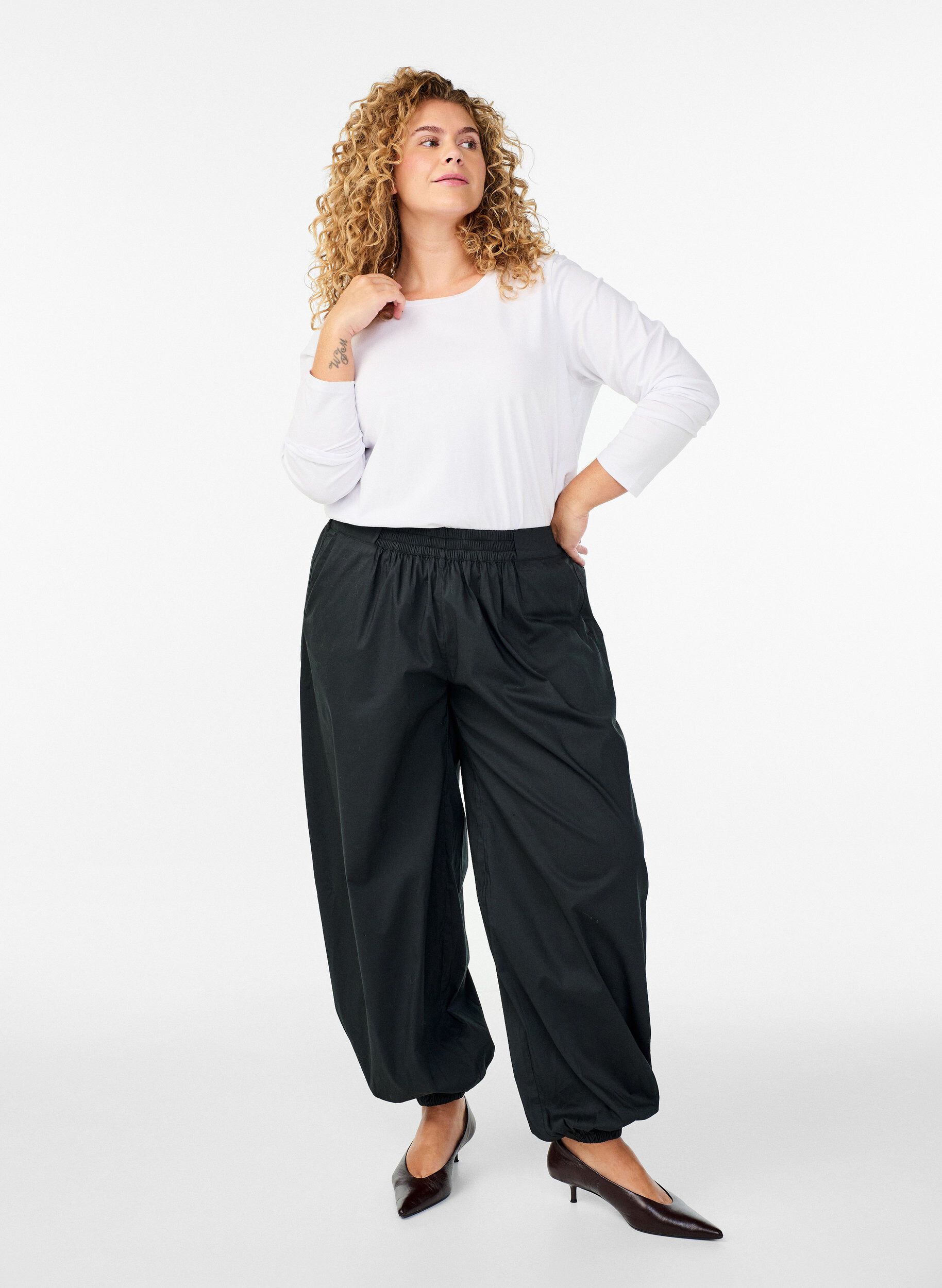 ZizziTop basic en jersey avec manches longues, Blanc, Model image number 1