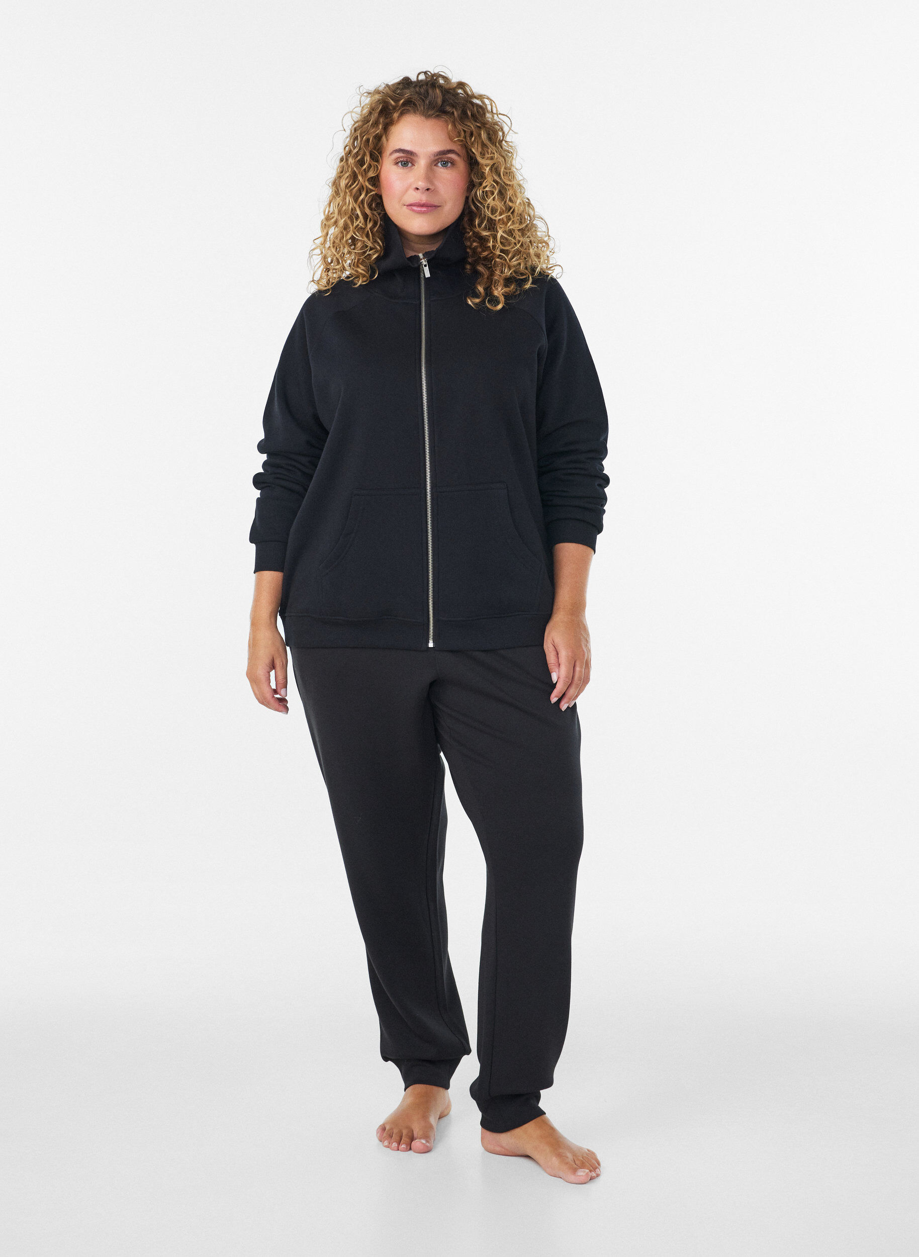 ZizziCardigan sweat avec col montant et zip, Noir, Model image number 1