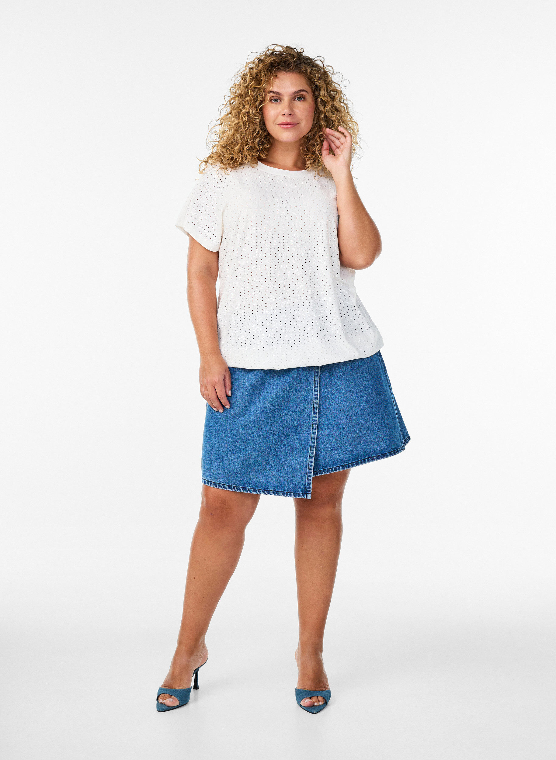 ZizziBlouse avec broderie ajour&eacute;e et effet ballon, Blanc, Model image number 1