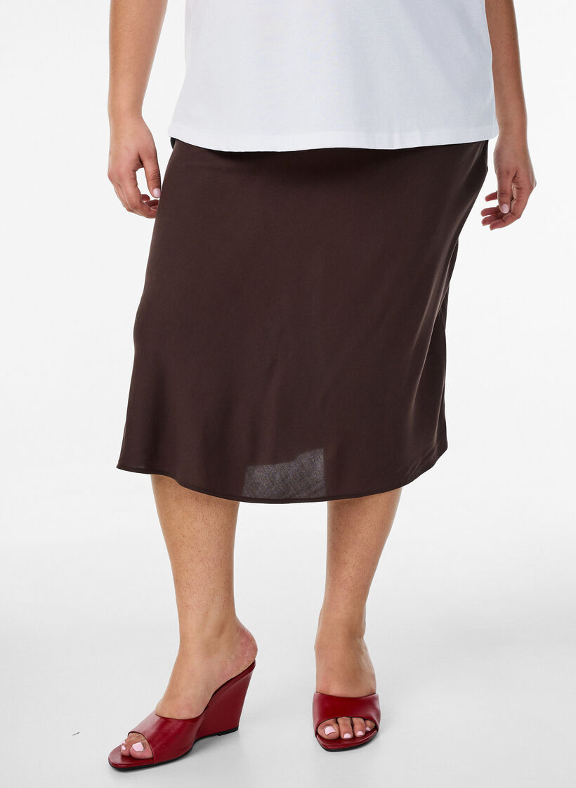 Viskoserock mit elastischem Bund, Braun, Model image number 3