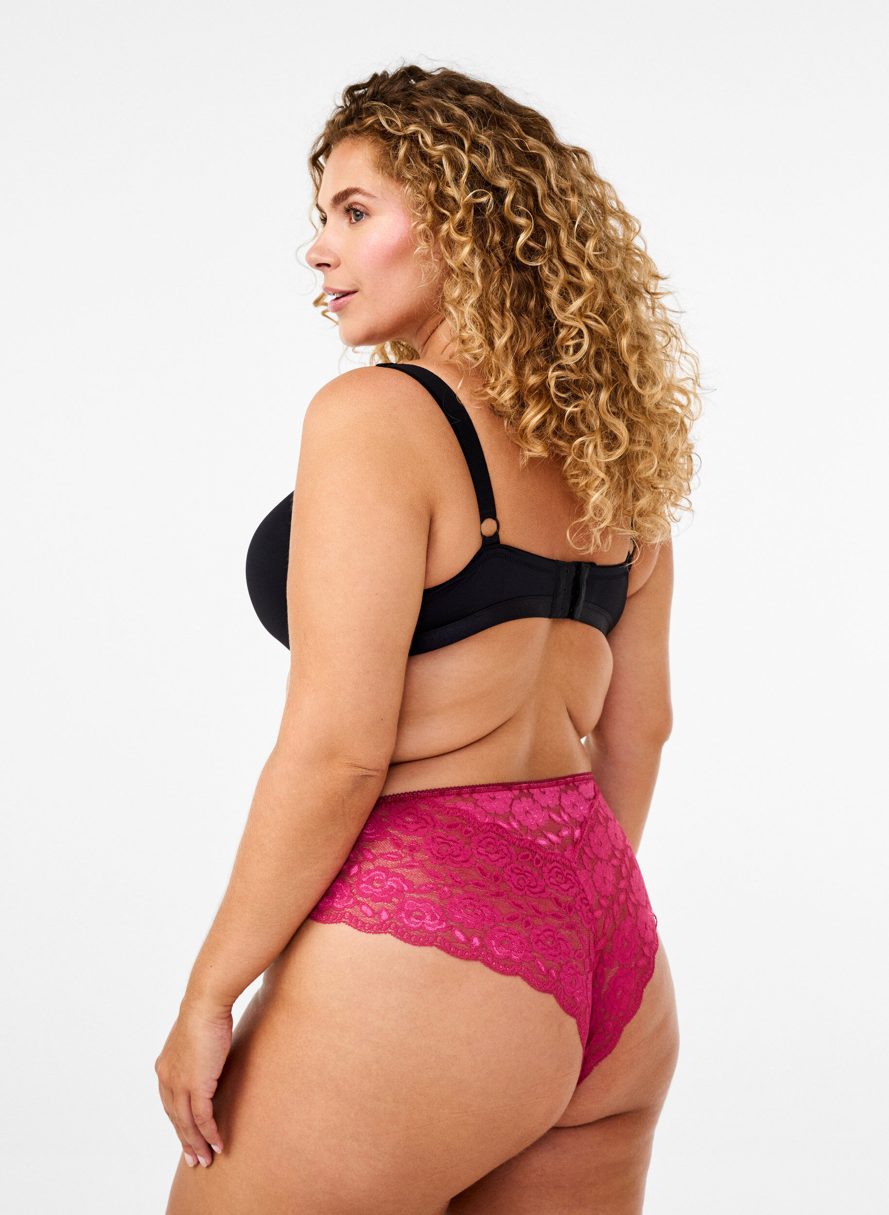 Zizzi Unterhose im Brazil-Style aus Mikrofaser mit Spitze, Rot, Model image number 1