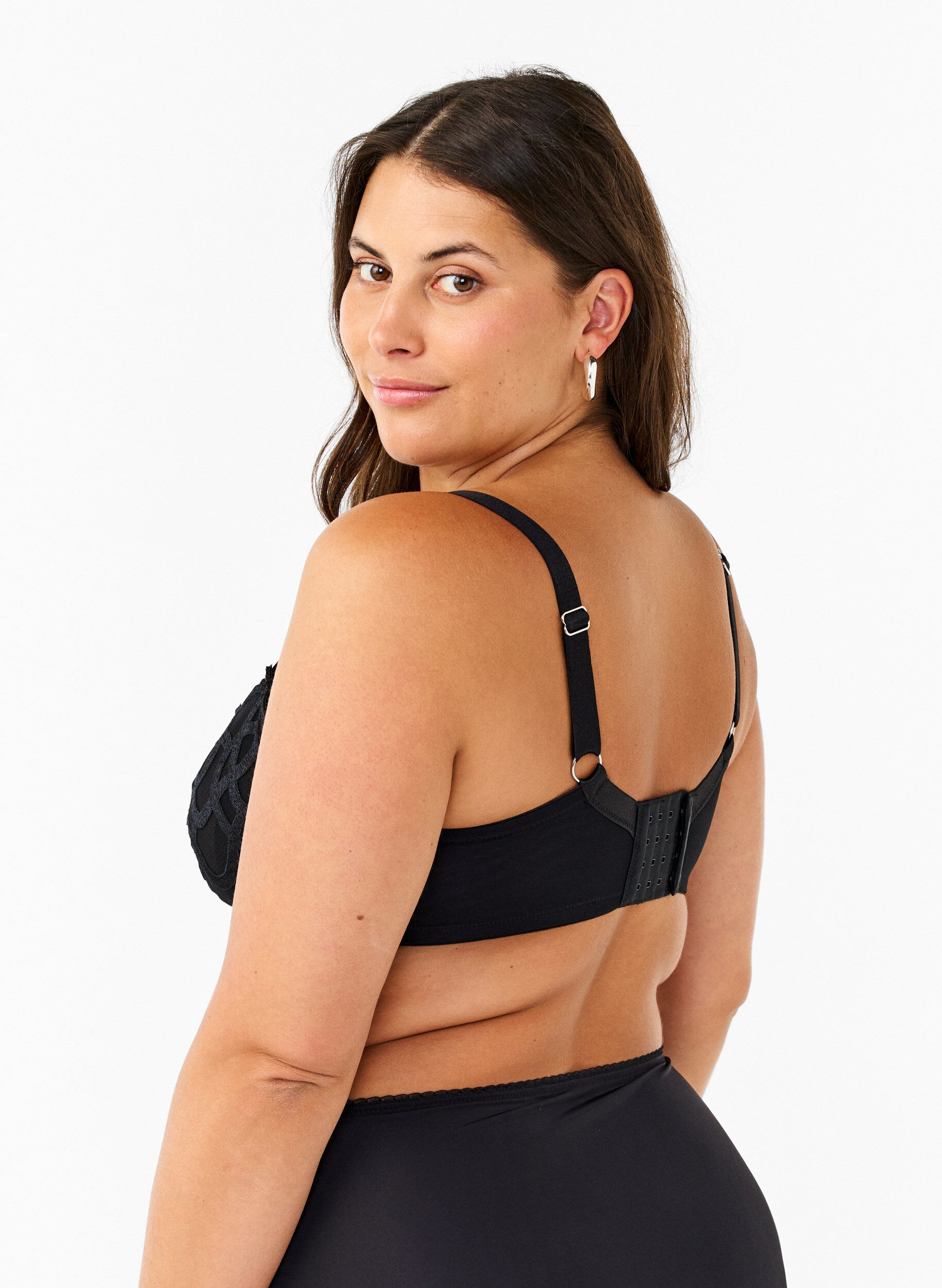 Zizzi Soutien-gorge balconnet avec dentelle graphique, Noir, Model image number 1