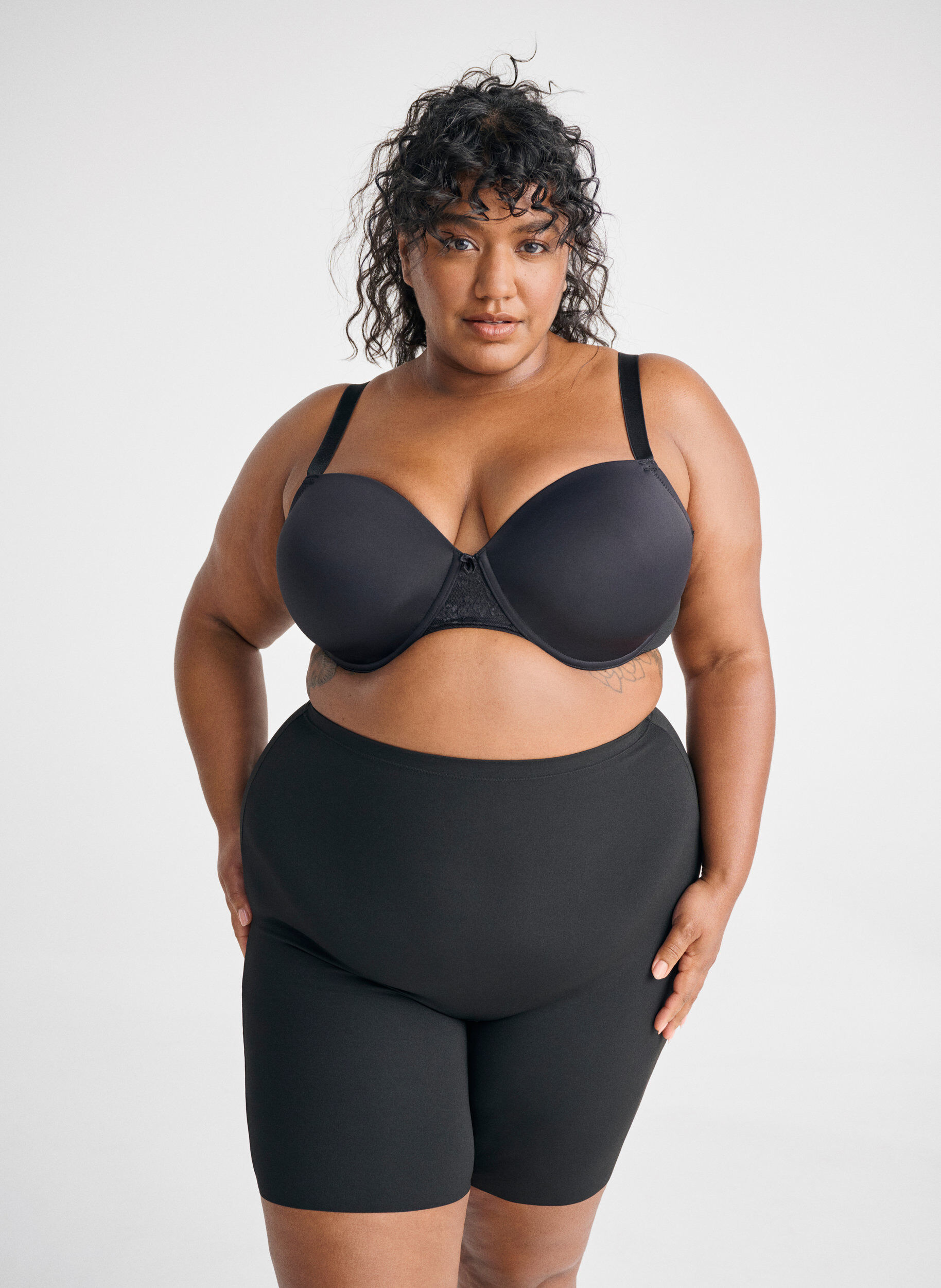 ZizziShort shapewear l&eacute;ger &agrave; taille haute, Noir, Image image number 0