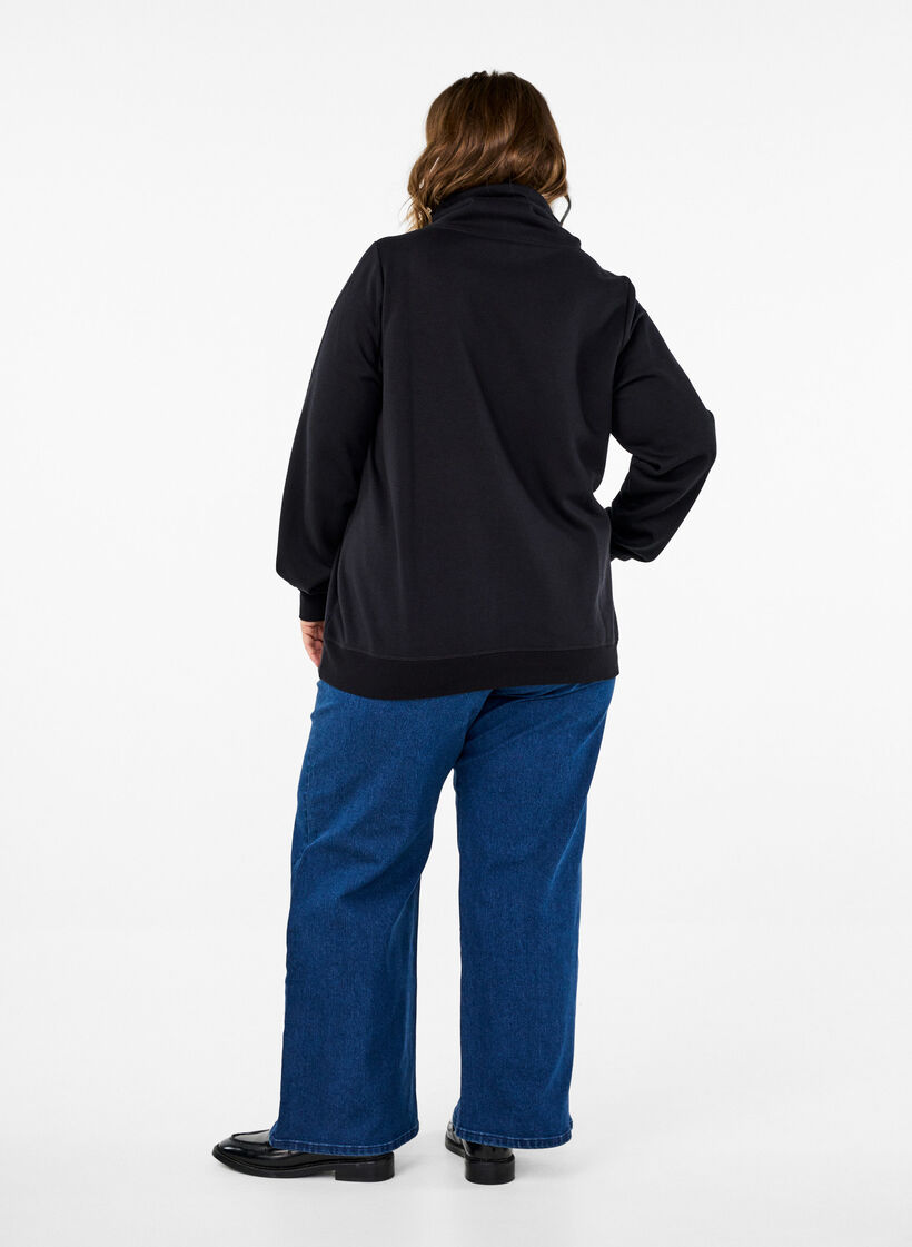 Jeans mit weiter Passform, Blau, Model image number 1