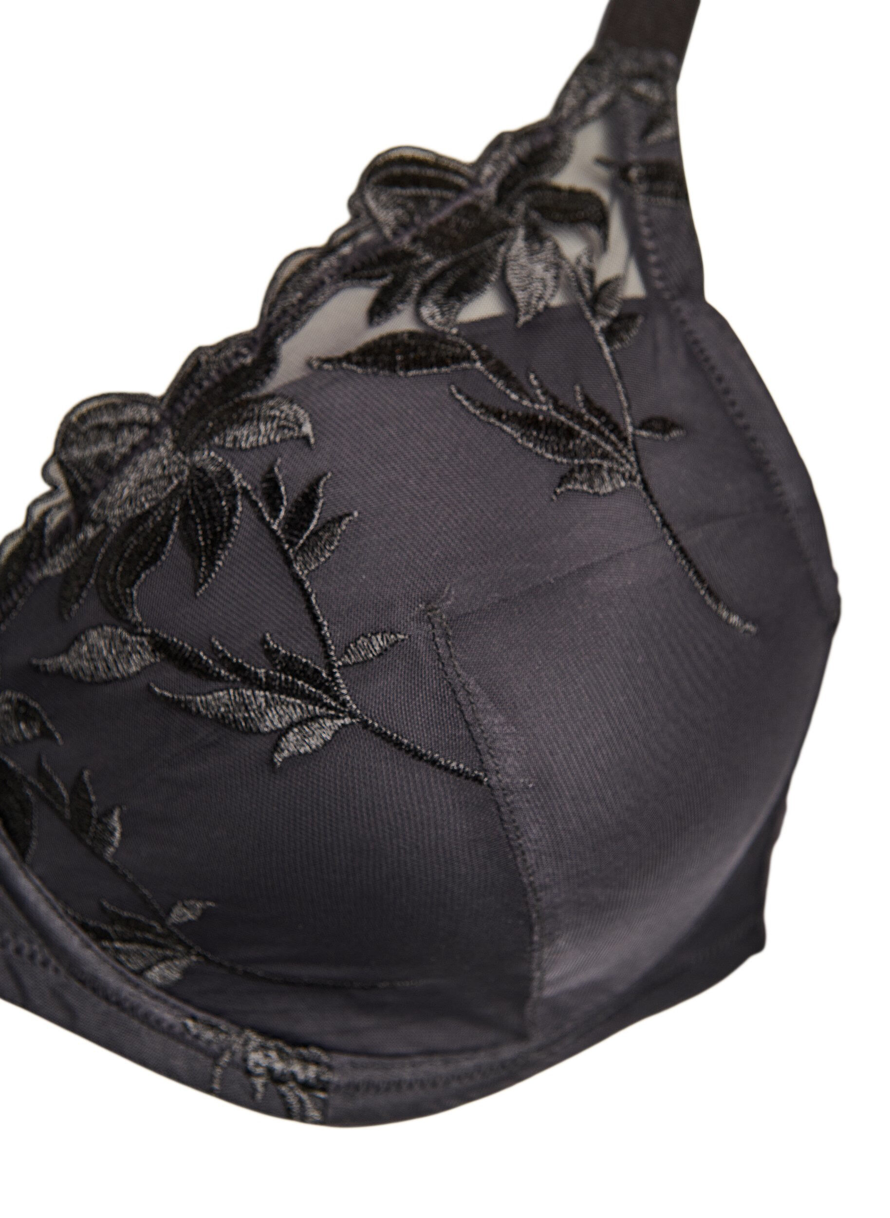 Zizzi Gepolsterter B&uuml;gel-BH mit Stickerei, Schwarz, Packshot image number 2