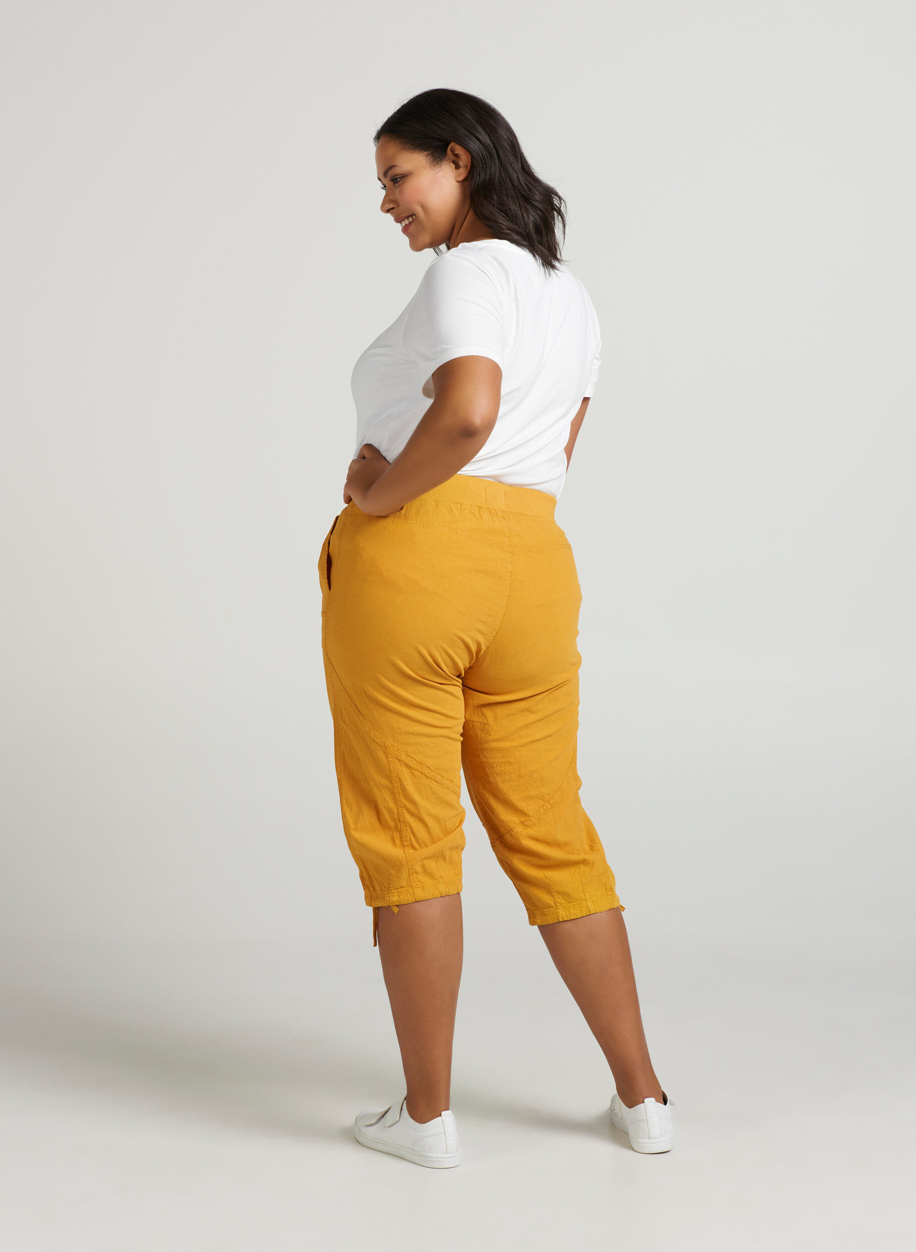 Zizzi Knickers, Golden Yellow, Model image number 0