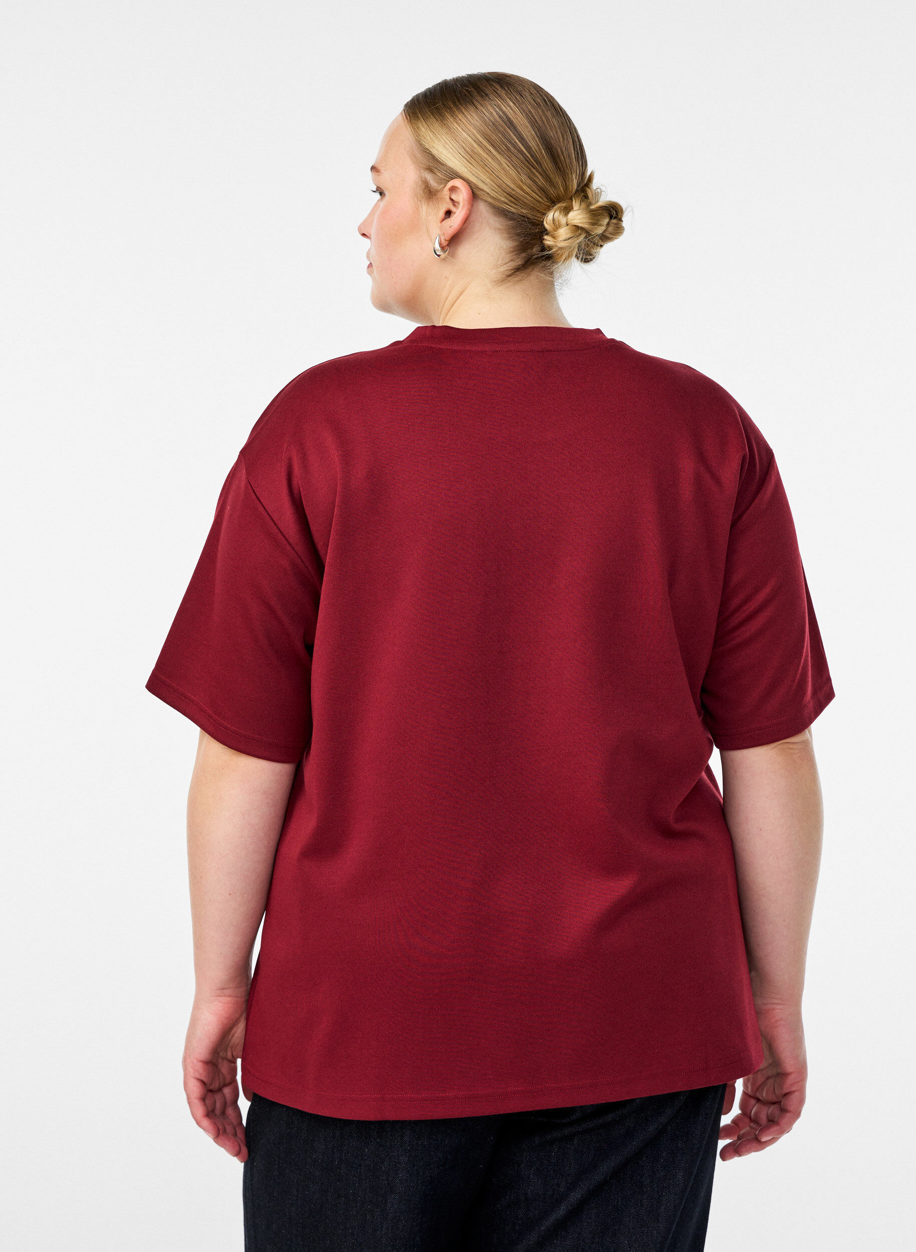 ZizziT-shirt avec strass et col rond, Bordeaux fonc&eacute;, Model image number 2