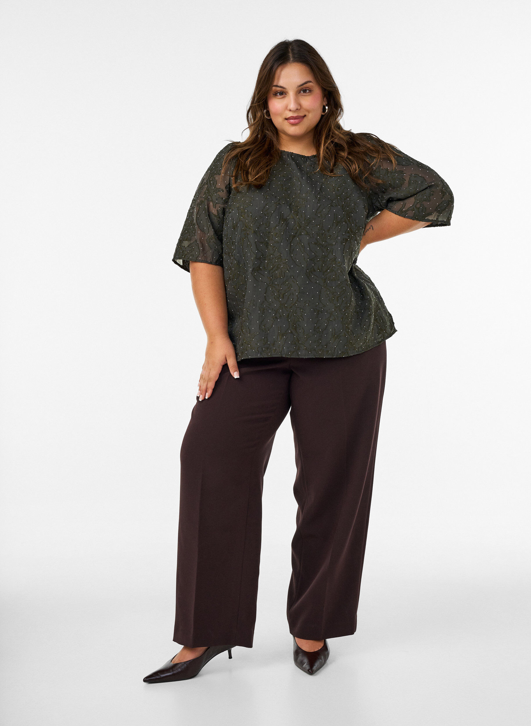 ZizziBlouse jacquard avec d&eacute;tails scintillants et manches bouffantes, Vert fonc&eacute;, Model image number 1