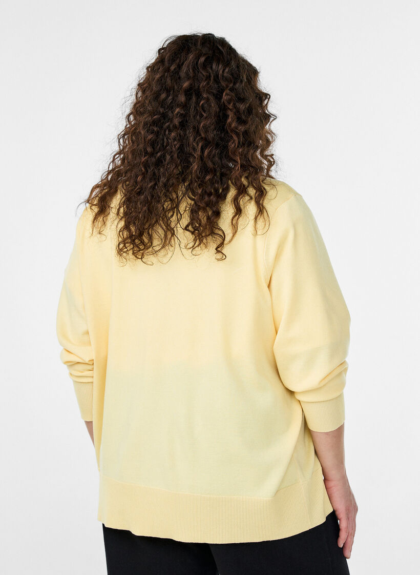 Feinstrick-Strickjacke mit Rundhalsausschnitt, Gelb, Model image number 2