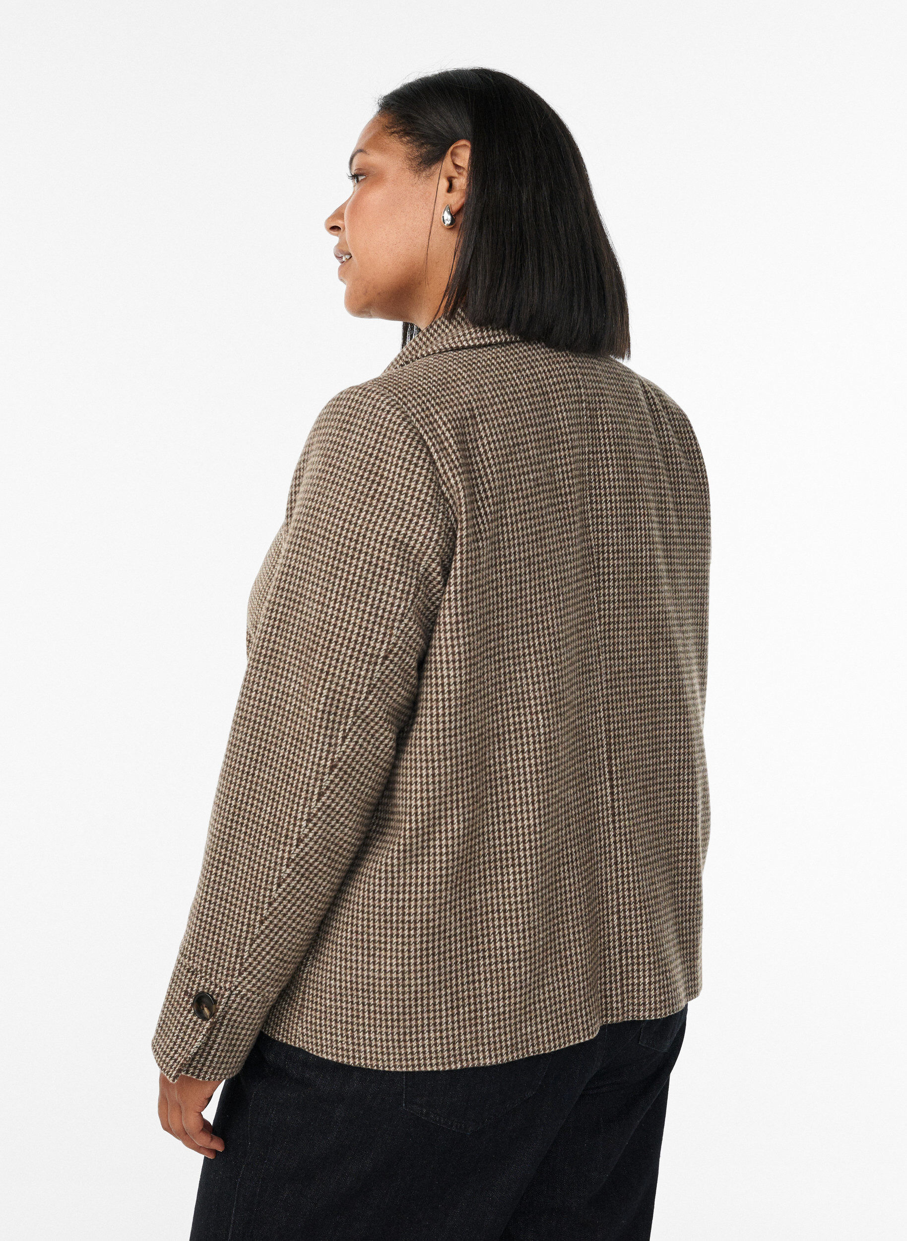 Zizzi Kurzer zweireihiger Blazer, Braun, Model image number 2