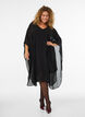 Kurzes Chiffonkleid mit V-Ausschnitt, Schwarz, Model image number 0