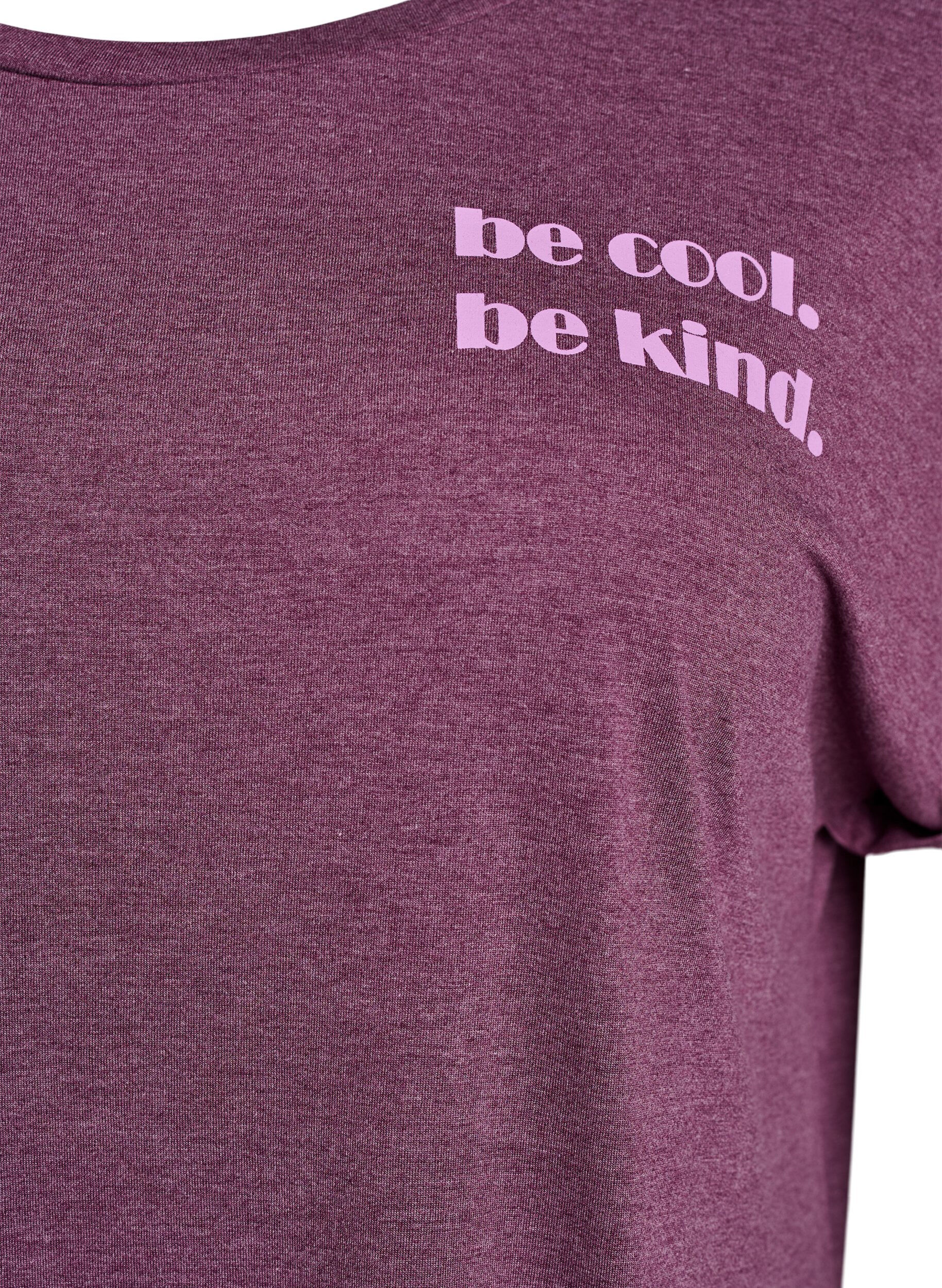 Zizzi Chemise de nuit &agrave; manches courtes avec imprim&eacute; de texte, Bordeaux fonc&eacute;, Packshot image number 2