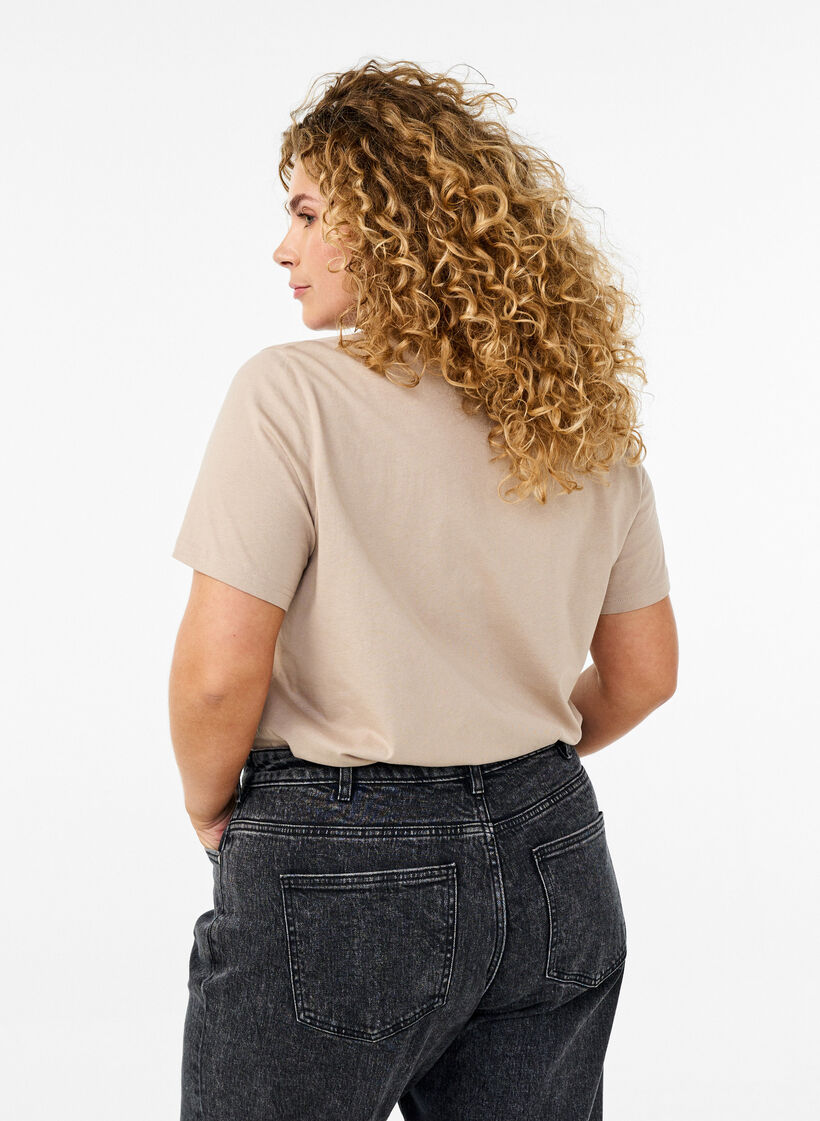 Basic-T-Shirt aus Baumwolle mit Rundhalsausschnitt, Beige, Model image number 2