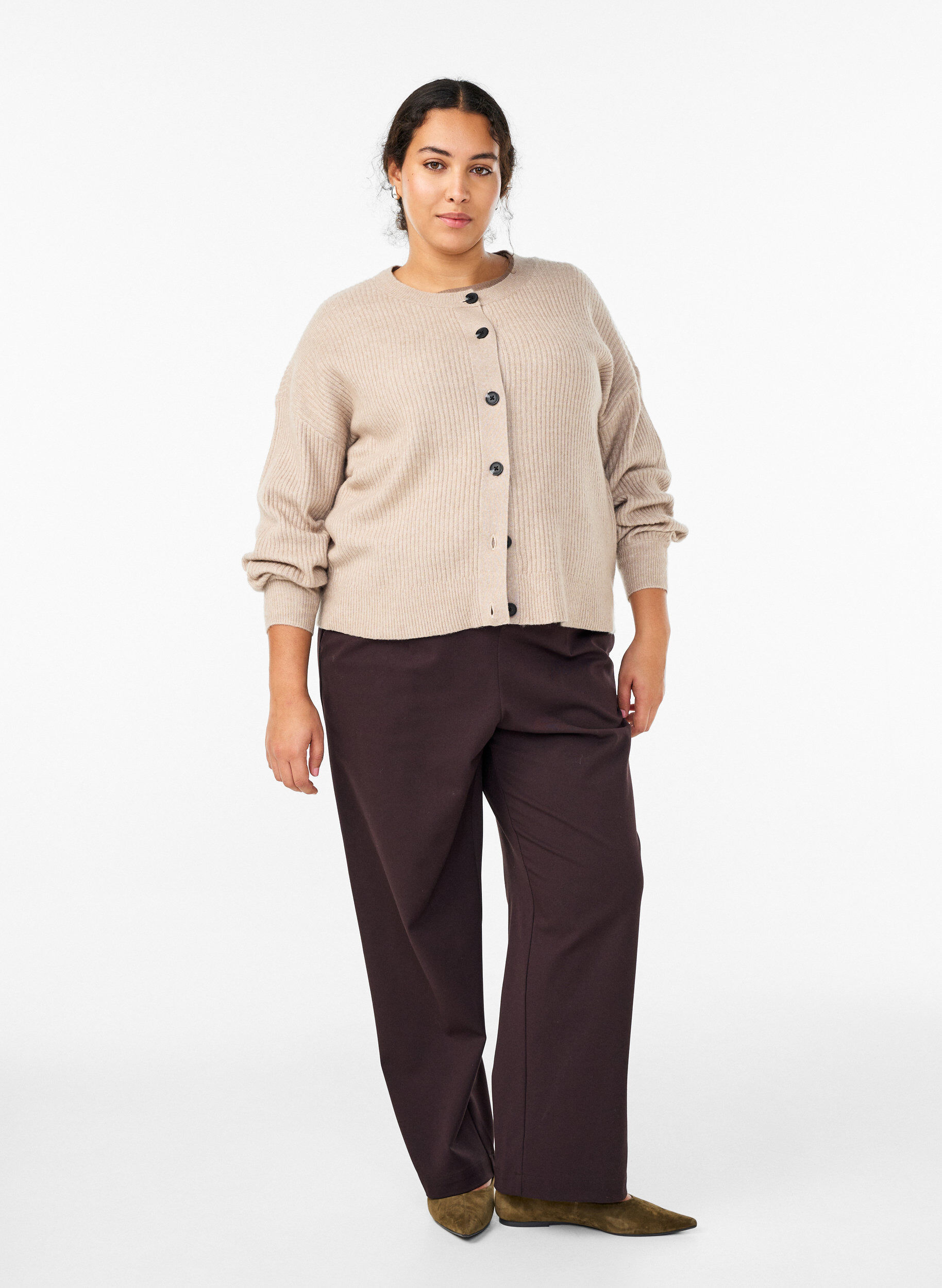ZizziCardigan en tricot c&ocirc;tel&eacute; avec boutons, Beige, Model image number 1
