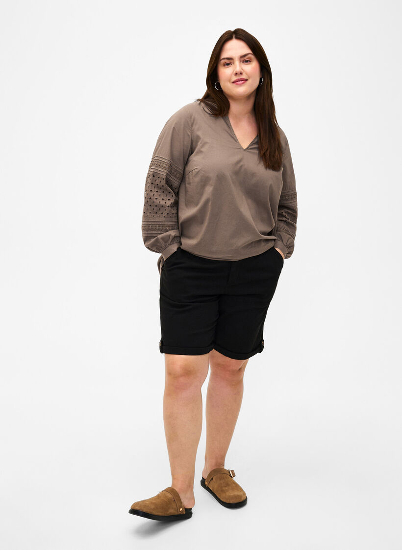 Chemisier à manches longues avec détails décoratifs, Caribou, Model image number 2