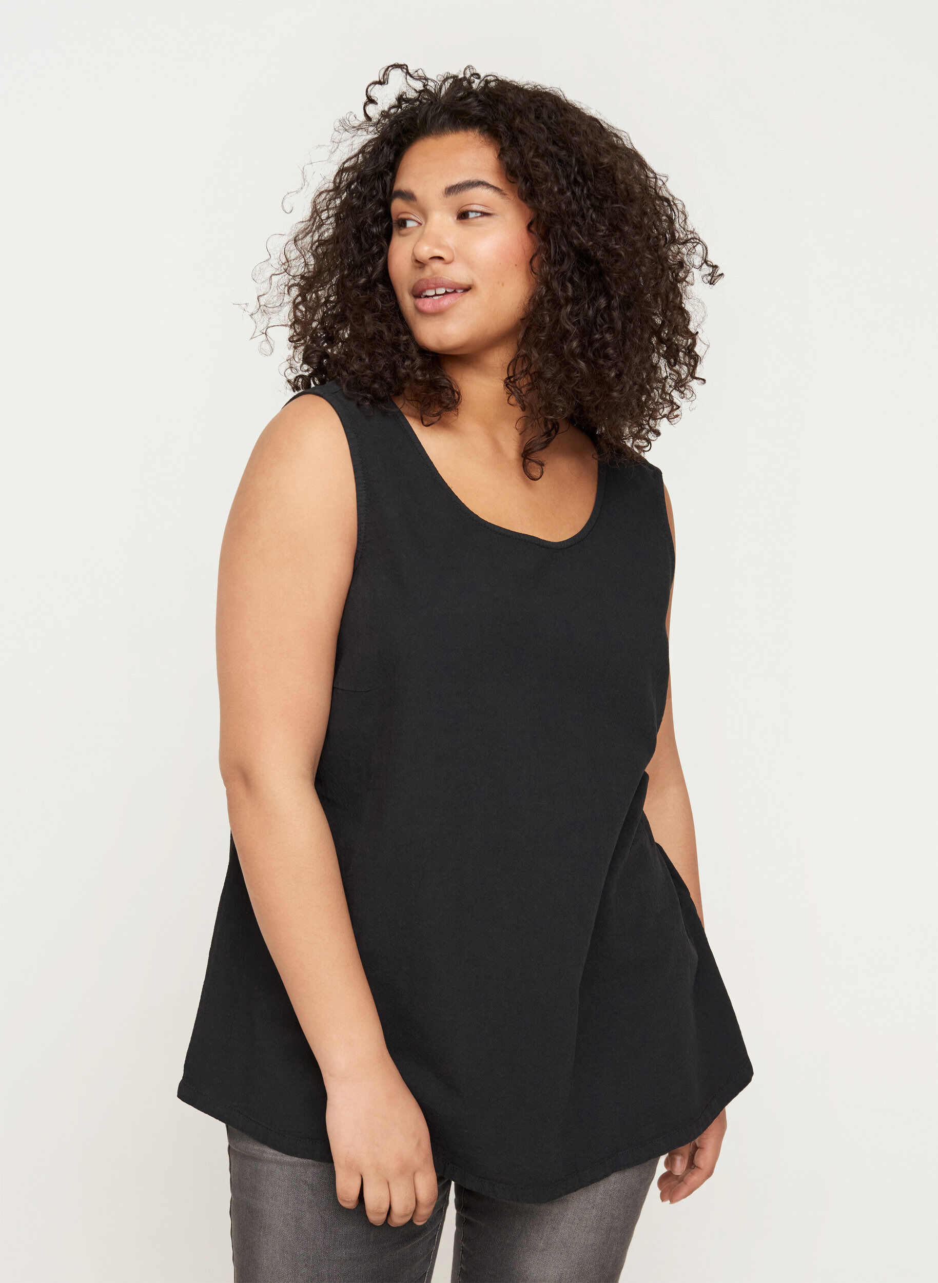 Zizzi &Auml;rmelloses Top aus Baumwolle, Black, Model image number 0